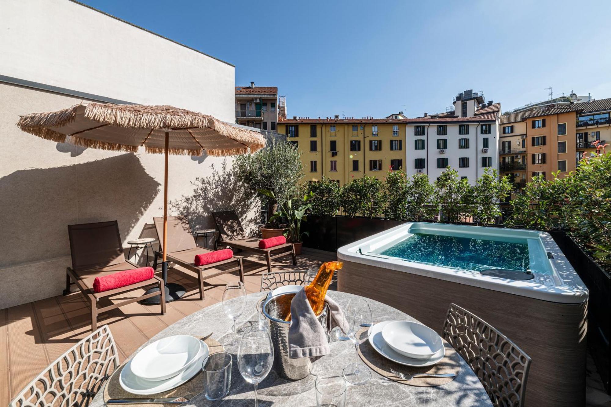 Apartment Modigliani Terrace Jacuzzi Golden House *
