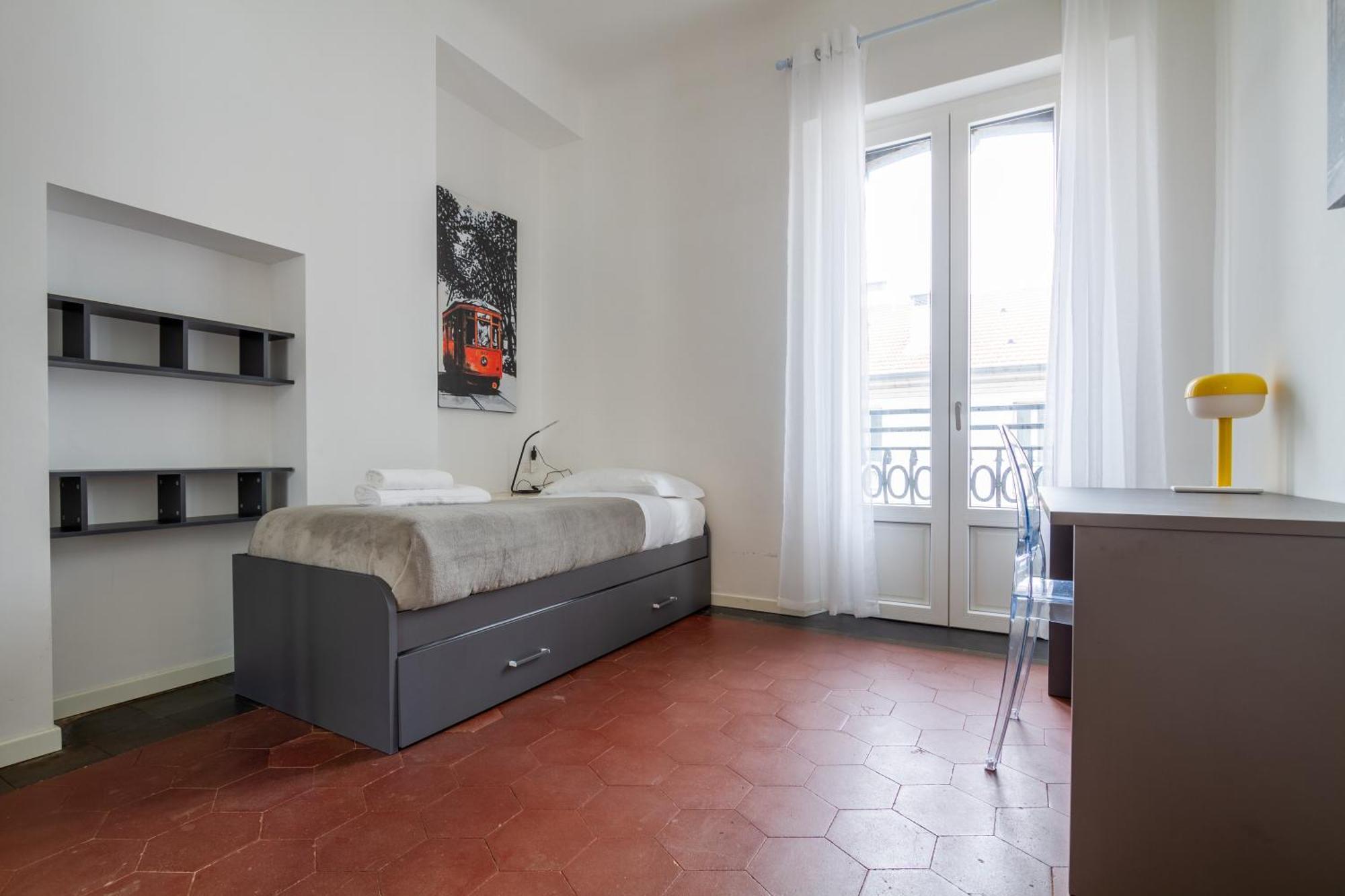 In Historic Building- Porta Venezia Apartment *