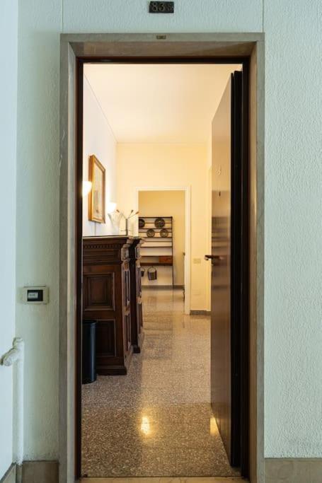 Apartment Splendido Trilocale Zara Ottavo Piano - Mirable Pm Mailand