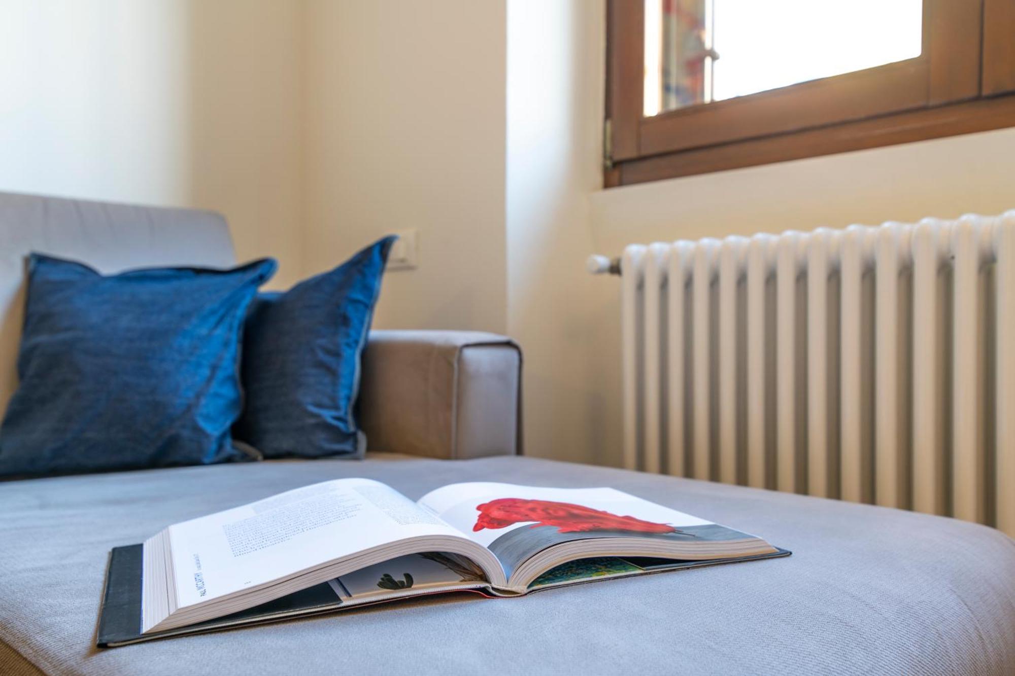 Porta Venezia-exclusive Design Apartment-2 *