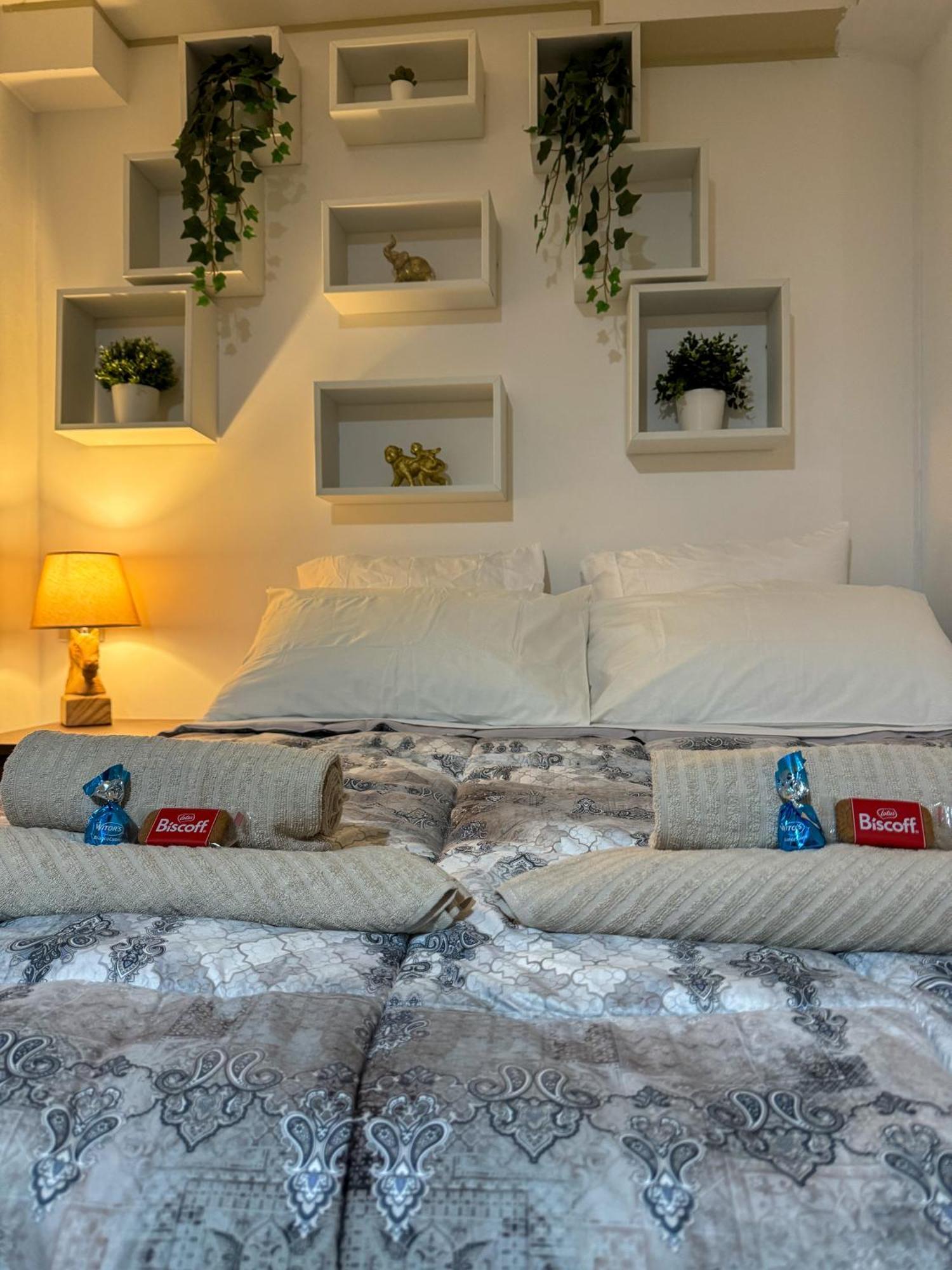 Dea Dreams - Lofty Marghera Holiday home