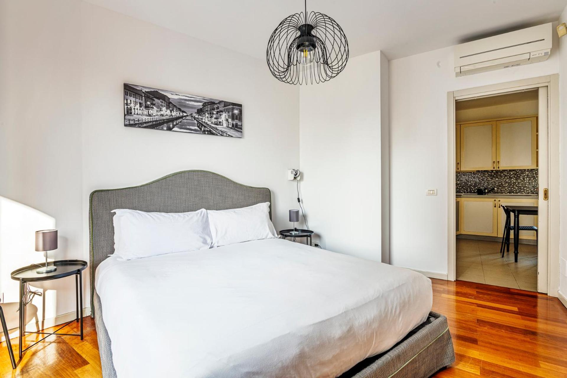 Apartment Elegant 2 Bedrooms Near Duomo