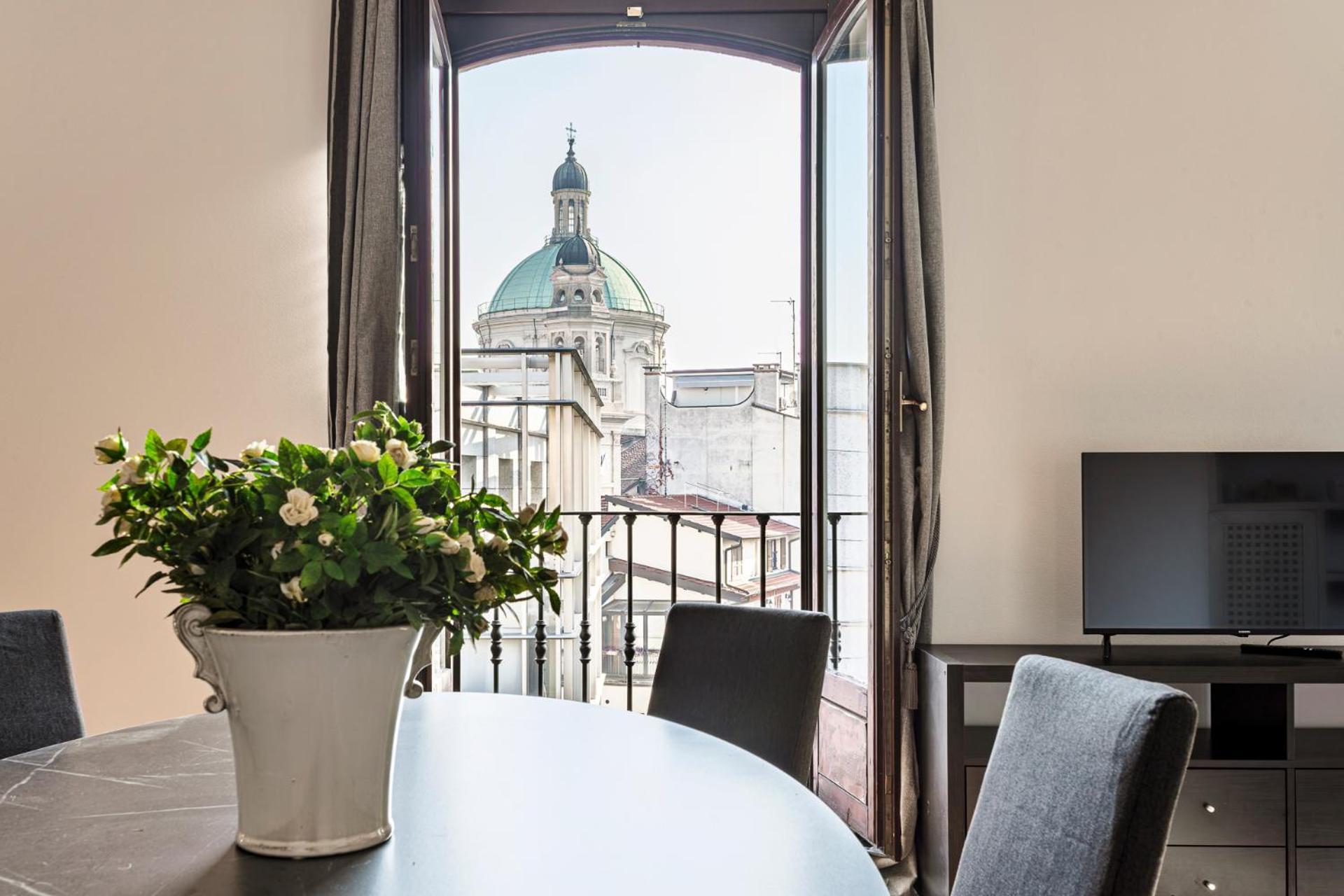 Apartment Elegant 2 Bedrooms Near Duomo *