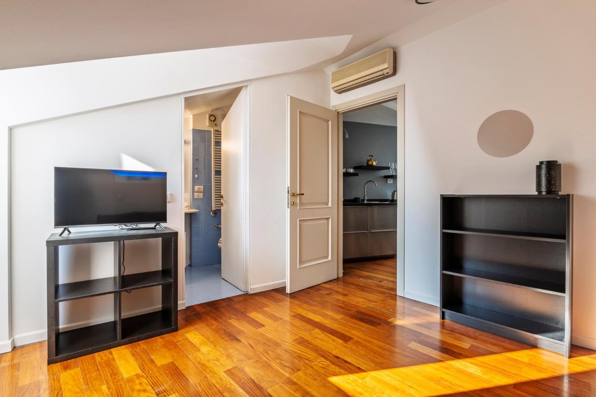 Apartment Elegant 2 Bedrooms Near Duomo Mailand