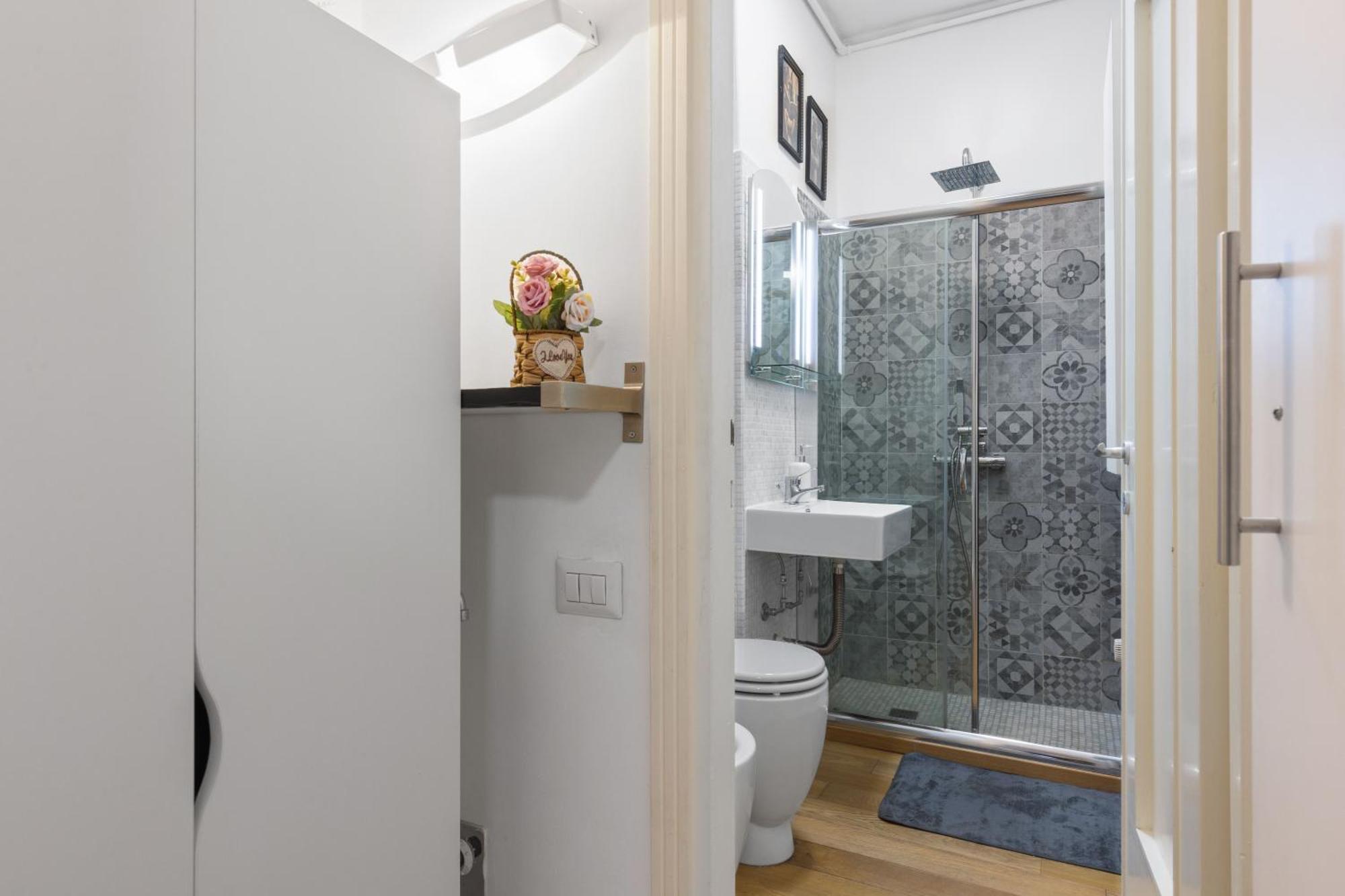 Life Elegant Penthouse With Terrace, Wi-fi Netflix, Subway * Milan