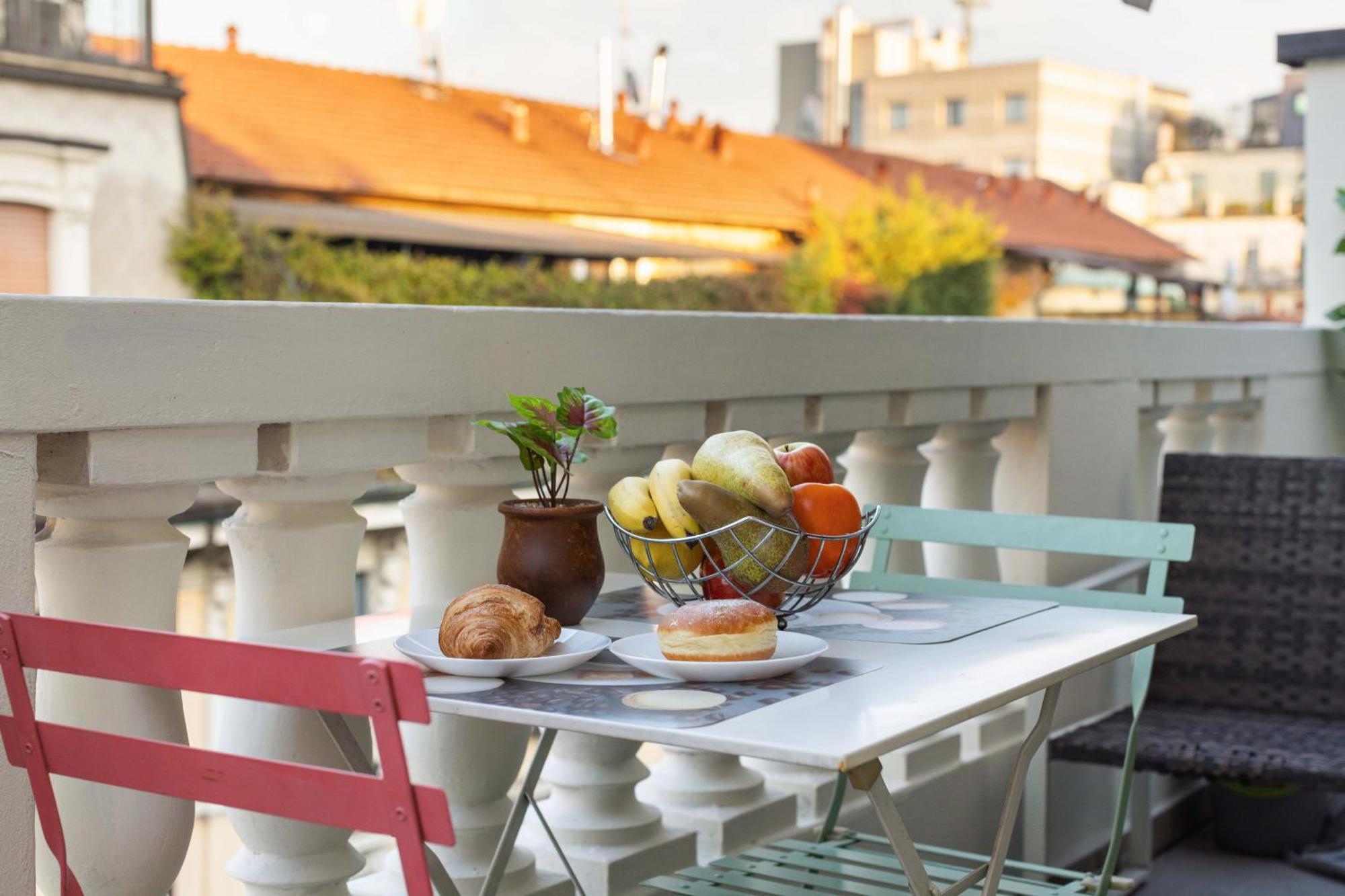 Life Elegant Penthouse With Terrace, Wi-fi Netflix, Subway Apartment