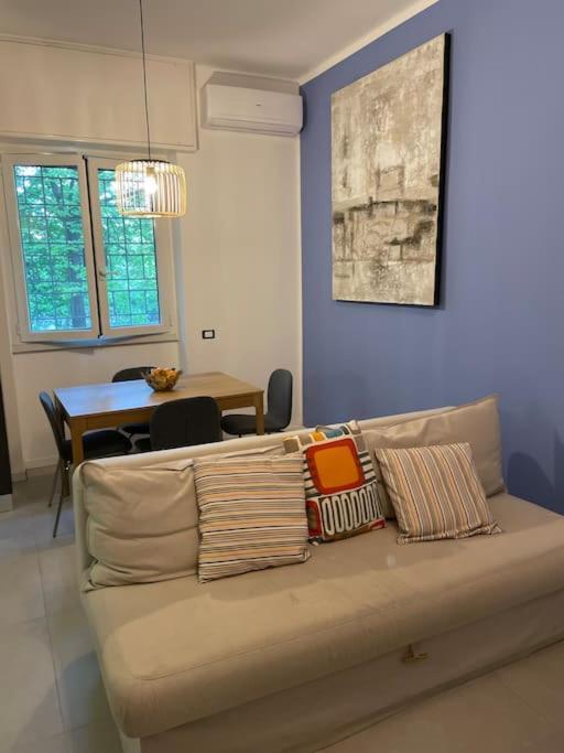 In Affori Apartamento Milão