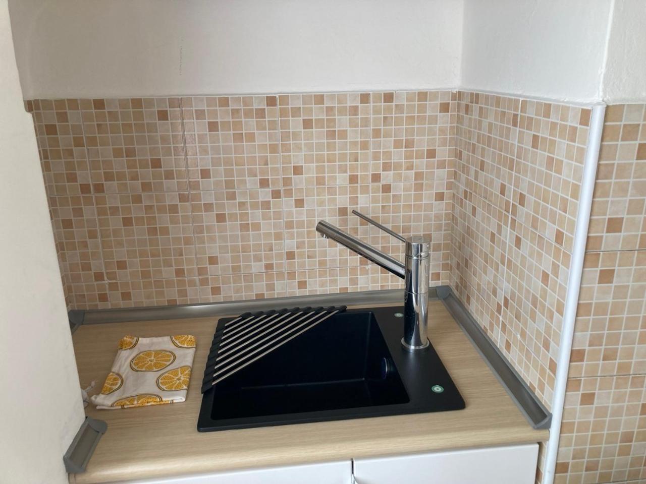 Apartment Monolocale Con Ampio Terrazzo *