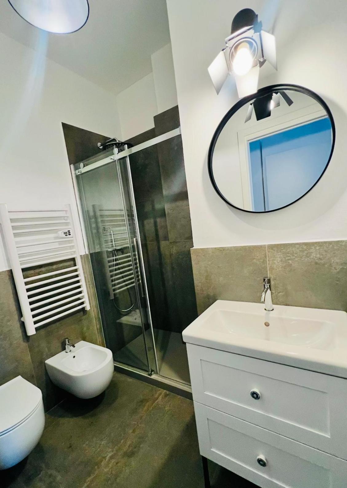 Flats And Modern In Navigli * Mailand