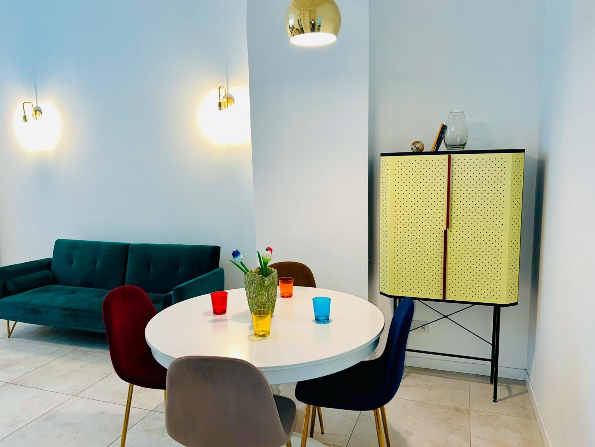 Flats And Modern In Navigli Apartment
