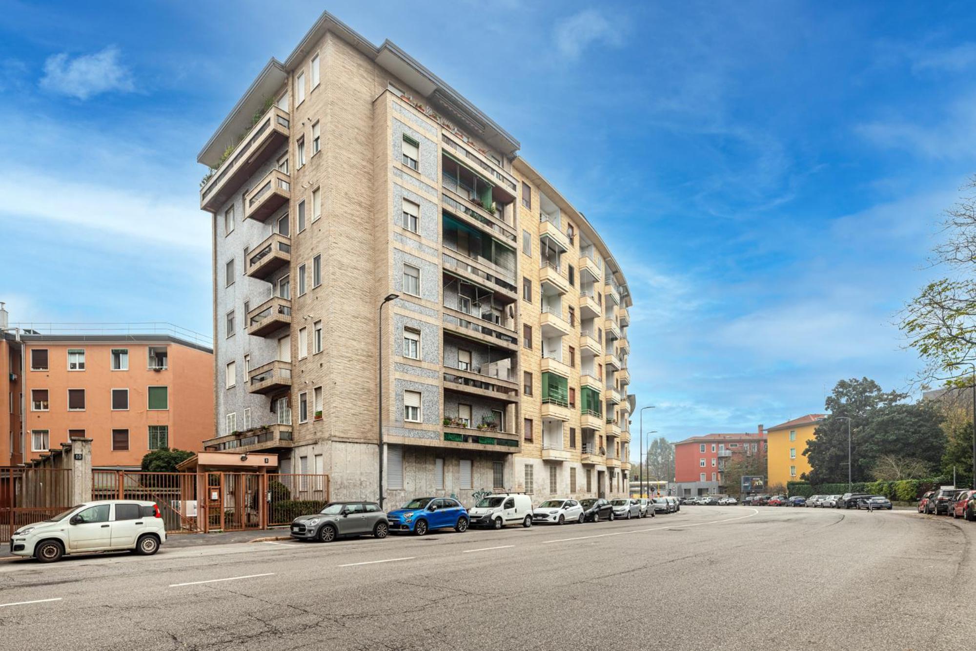 Brand New And Close To Downtown! Mailand