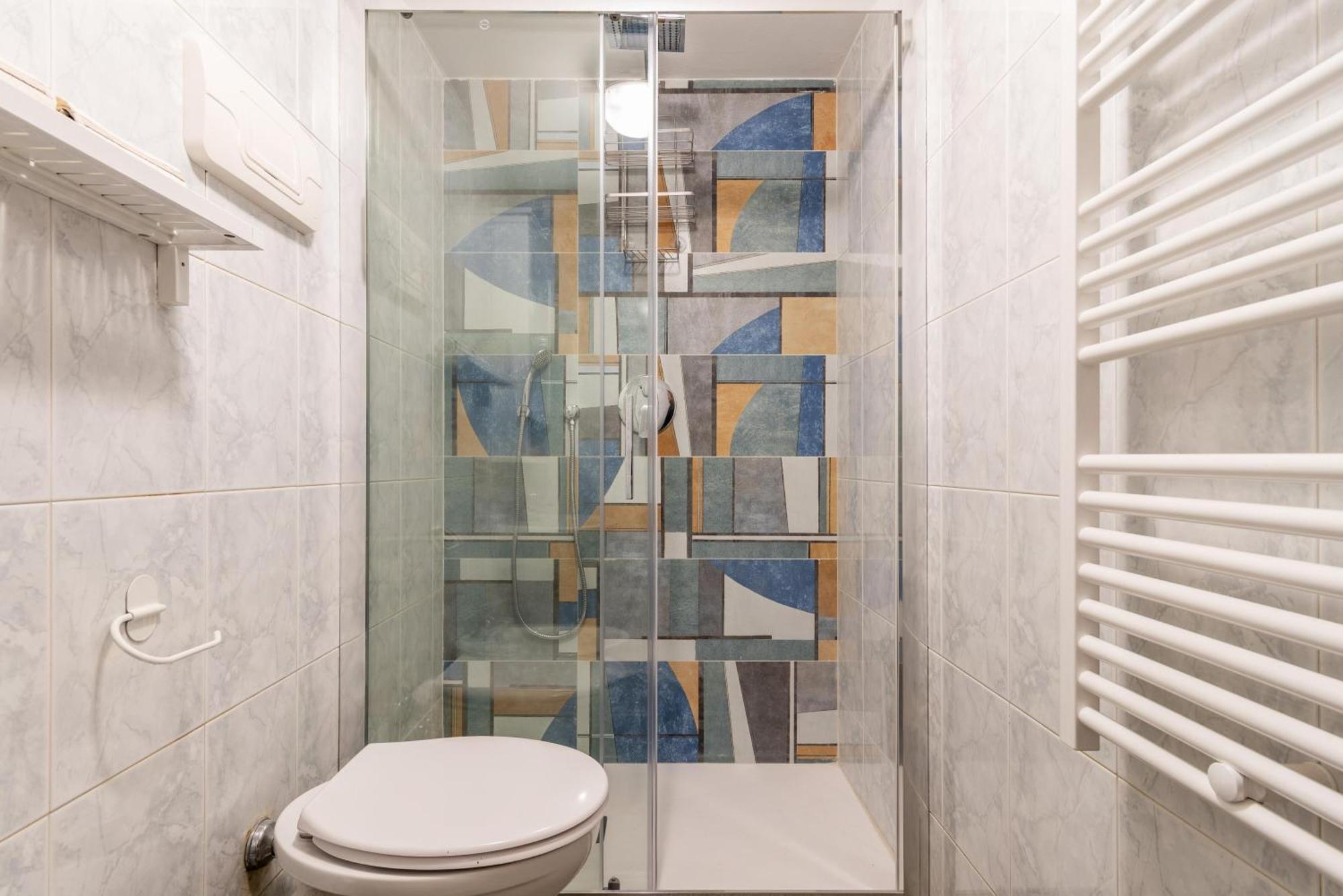 Enzo Flexyrent Apartamento *