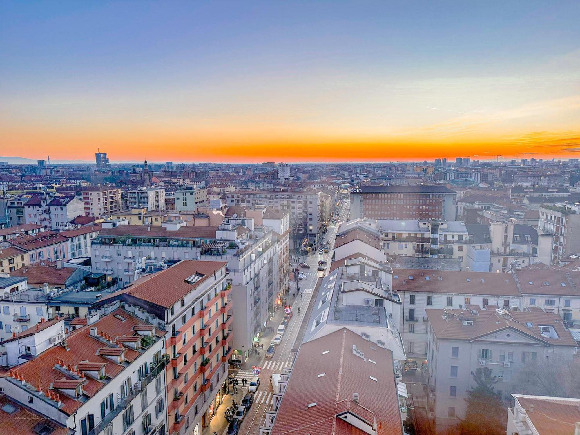 Ariberto Panoramica - 13 Piano - 8 Min Da Duomo Apartamento