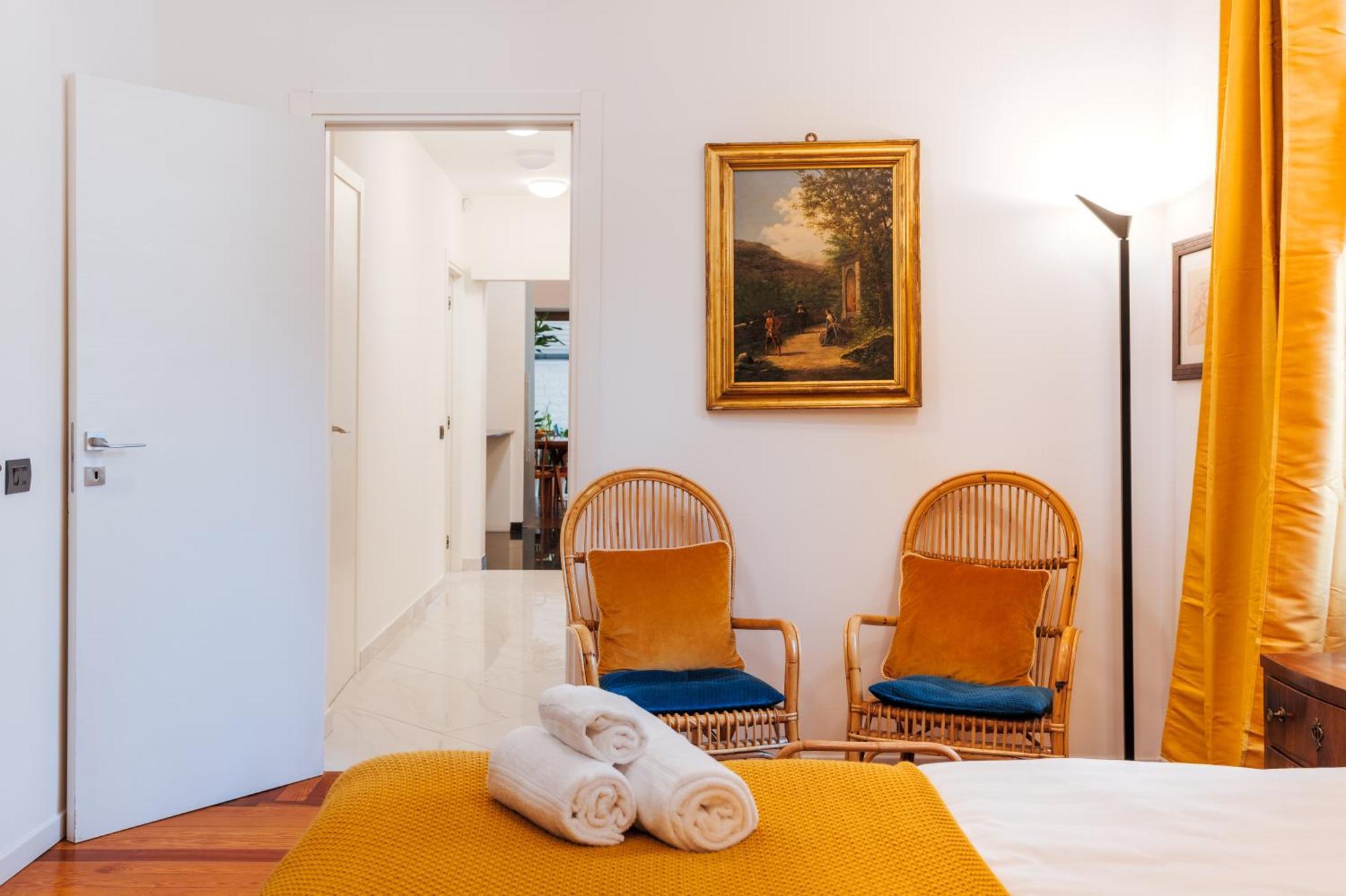 Luxury Art Mi Apartment