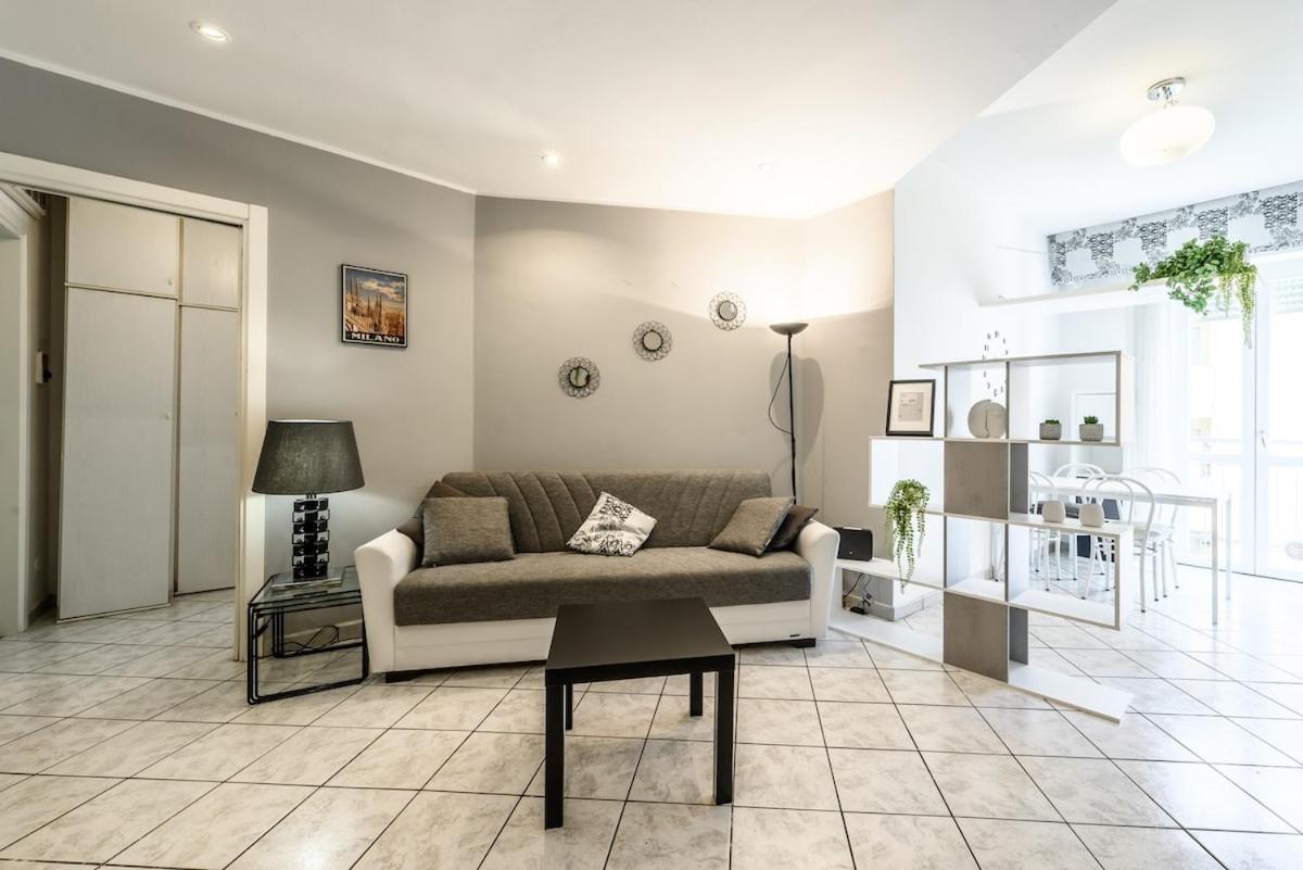 Casa Gioia 50 Metres From The Metro Wifi Ac Apartment *