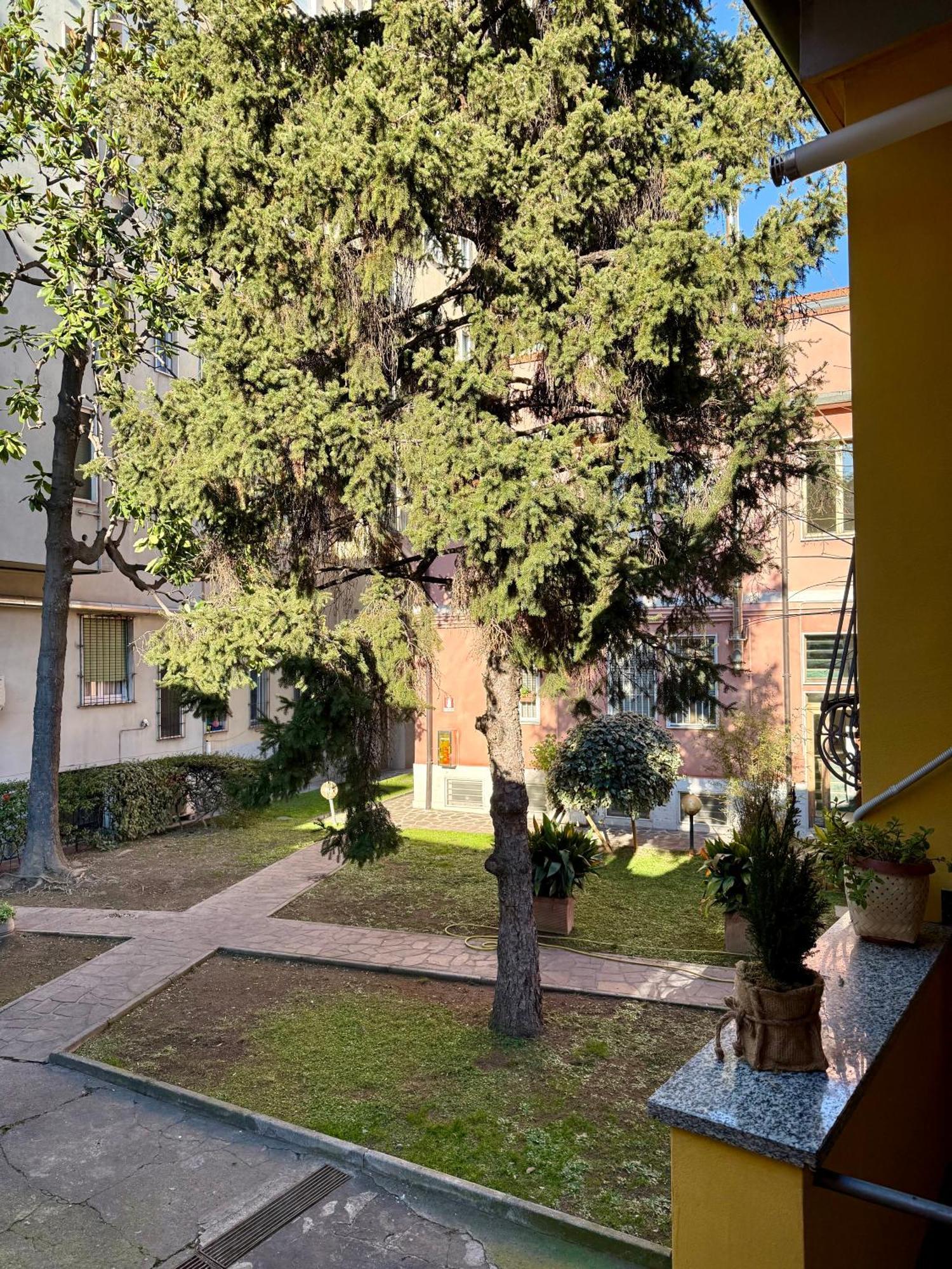 Gionas - Casa Indipendente In Zona Strategica Ferienhaus Mailand