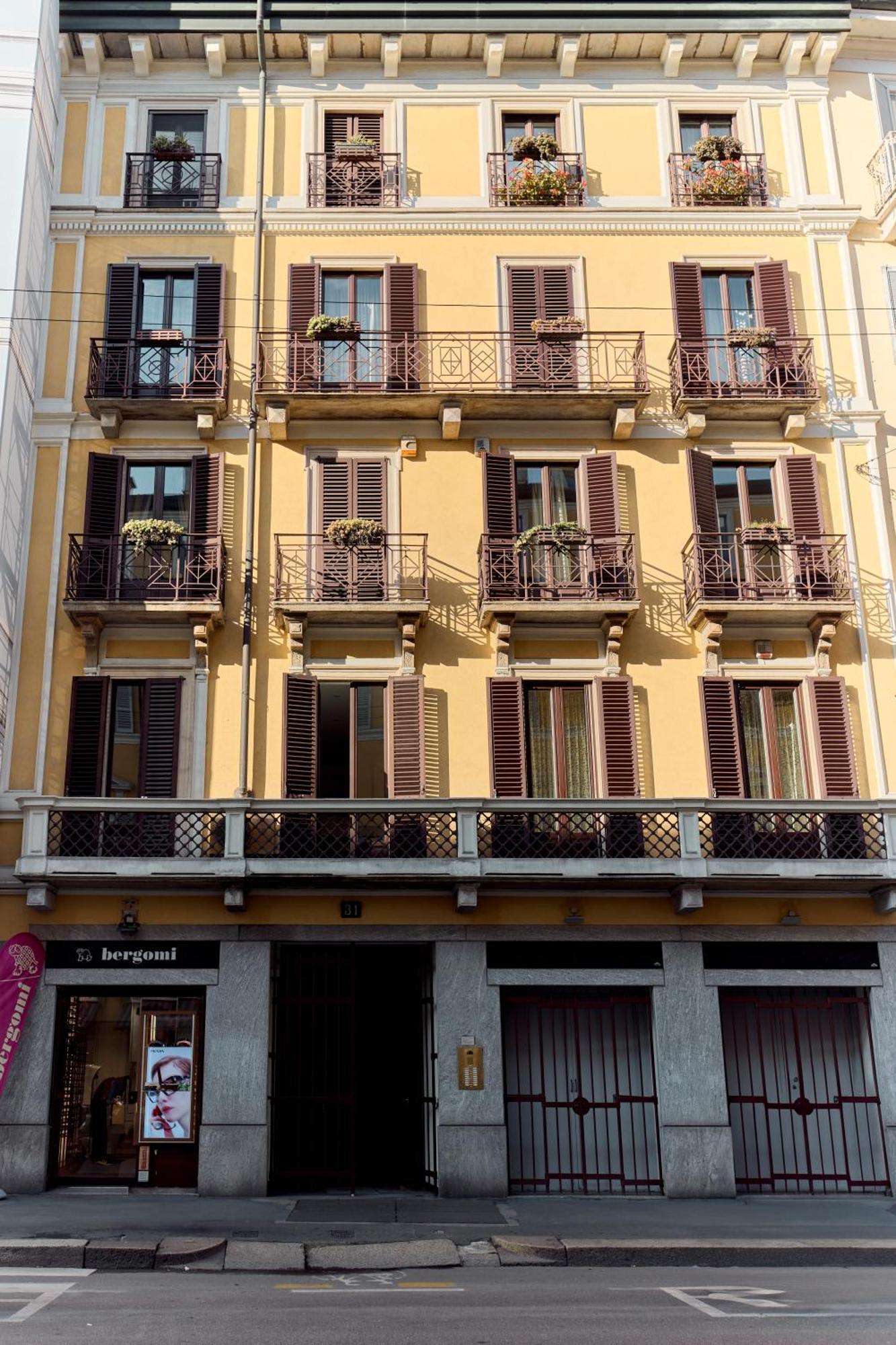 Corso Venezia View With Private Balcony - Corso Venezia Apartamento