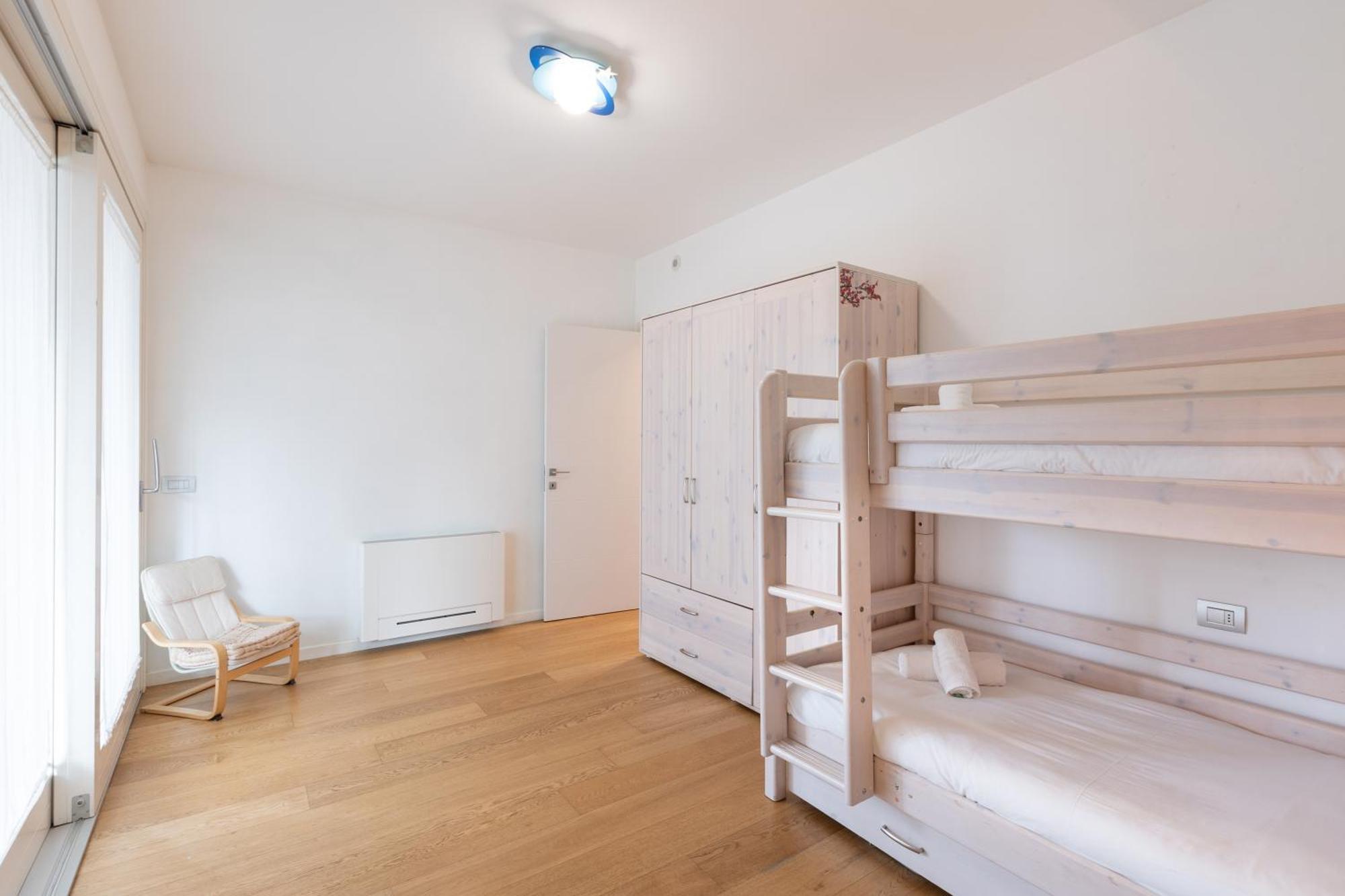 Apartamento Elegante Trilocale Sui Navigli - Mirable Pm