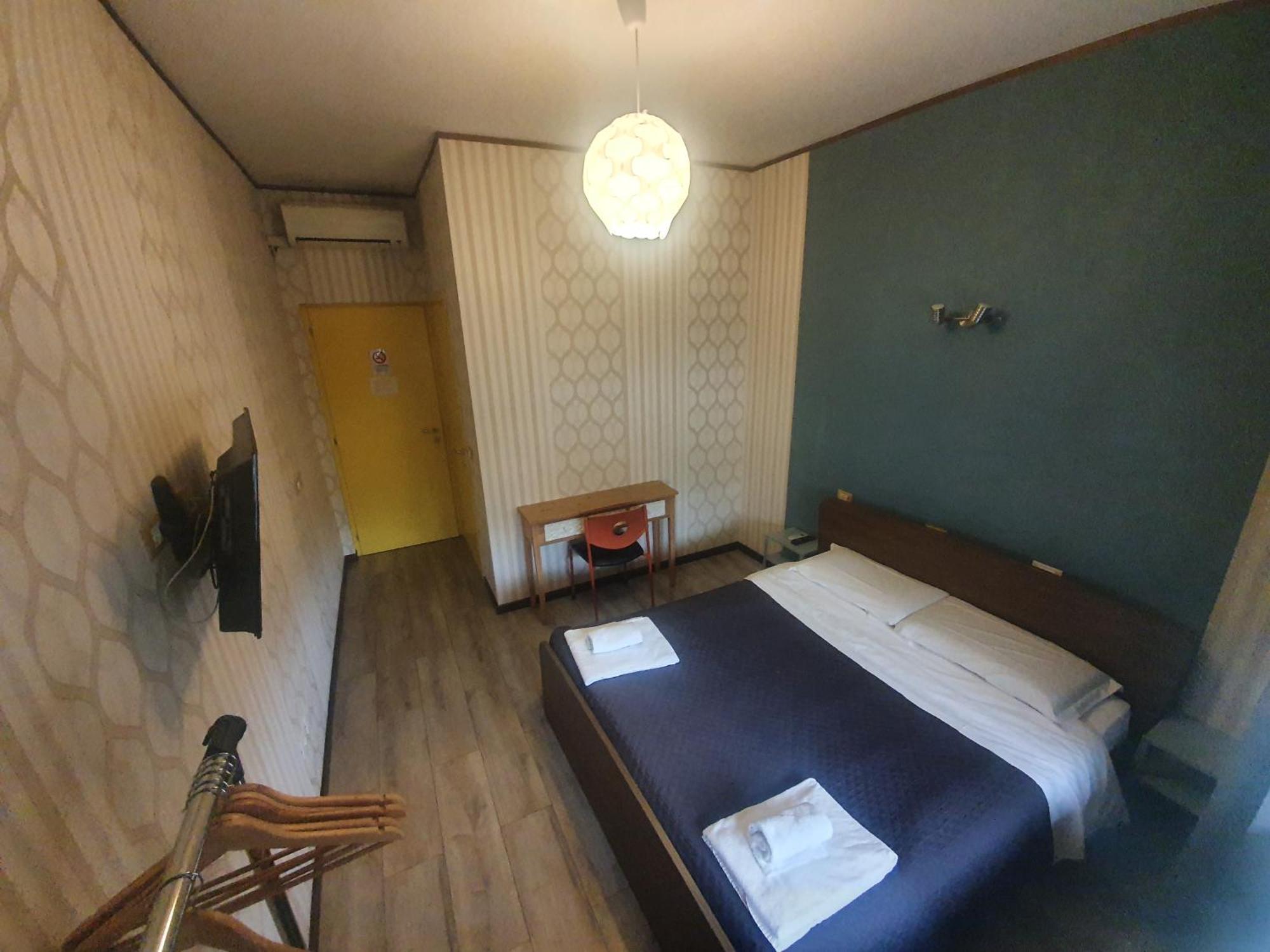 Sira House Guest house