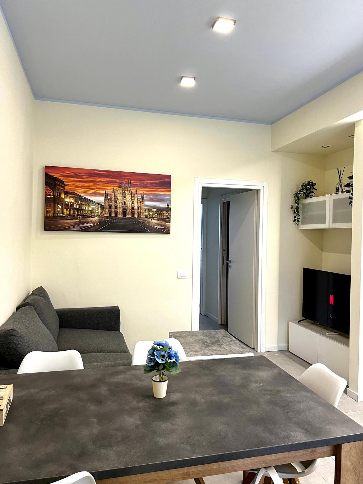 Moderno Vicino Al Centro E Bocconi Apartamento *