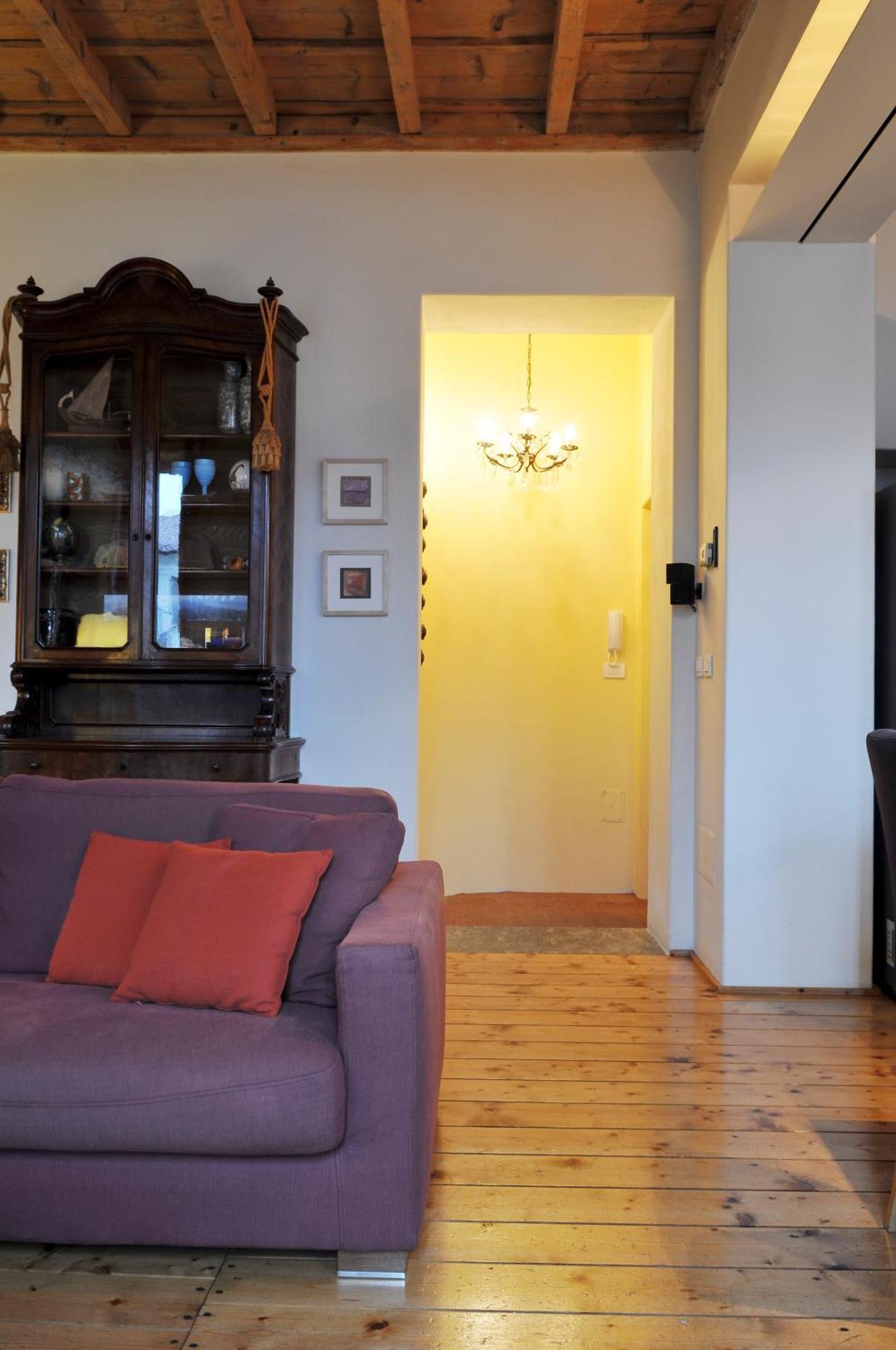 Brand New Porta Ticinese 70 Mailand