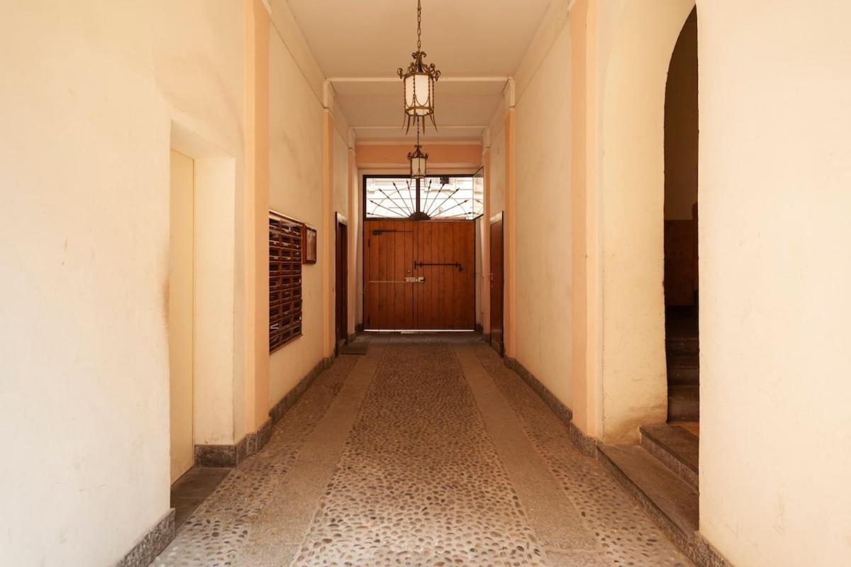 Apartment Live In Style Elegant Near Duomo Mailand