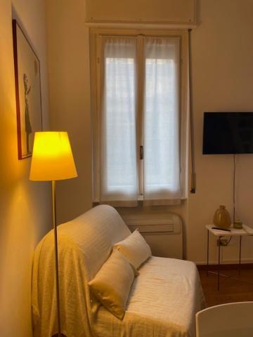 Two-room San Babila Apartment *