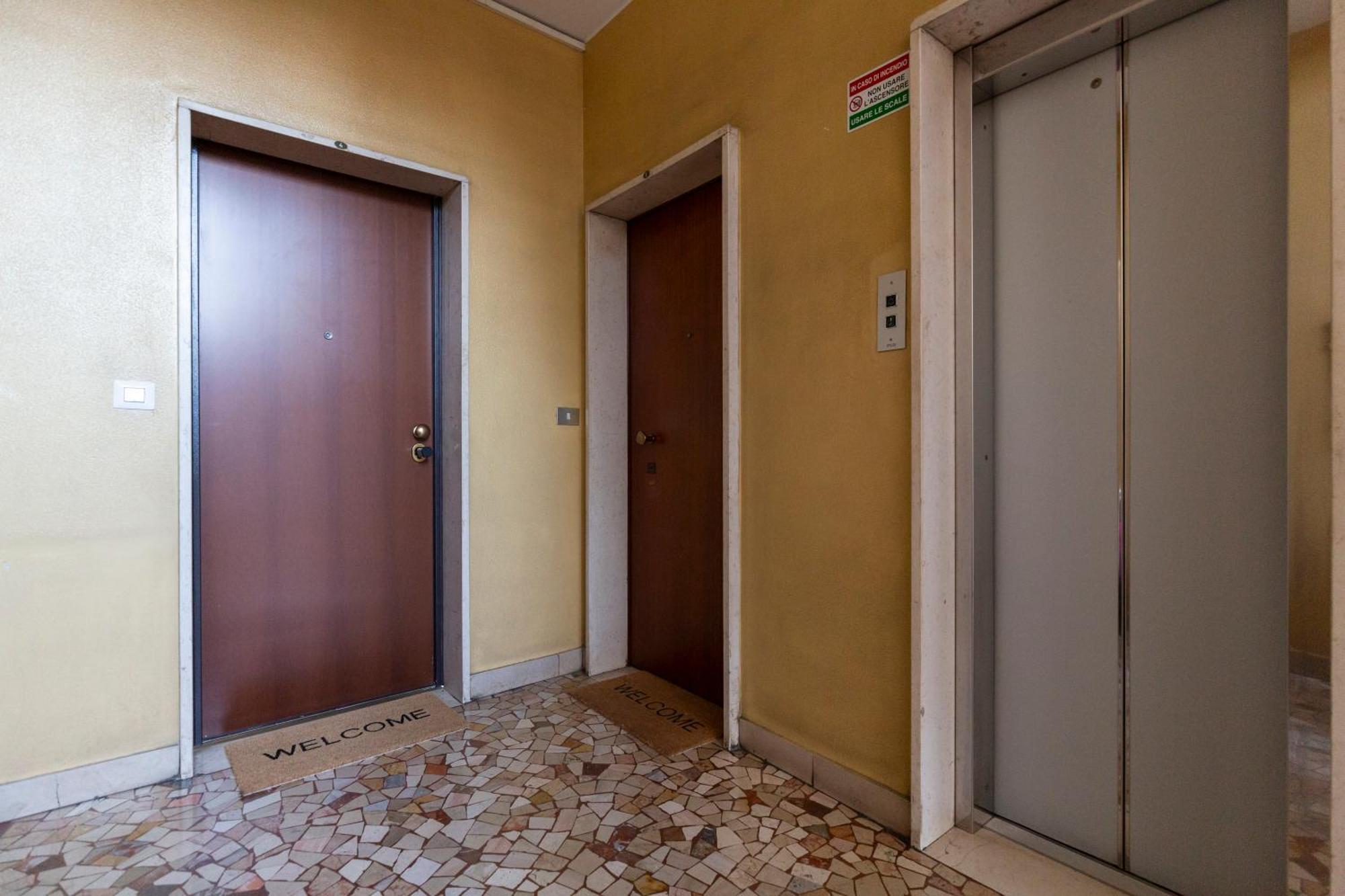 Funky Bilo Sempione Apartment