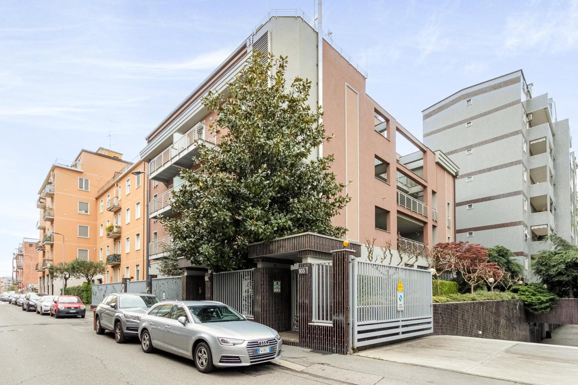 Rentopolis - Palazzo Candiani Apartamento