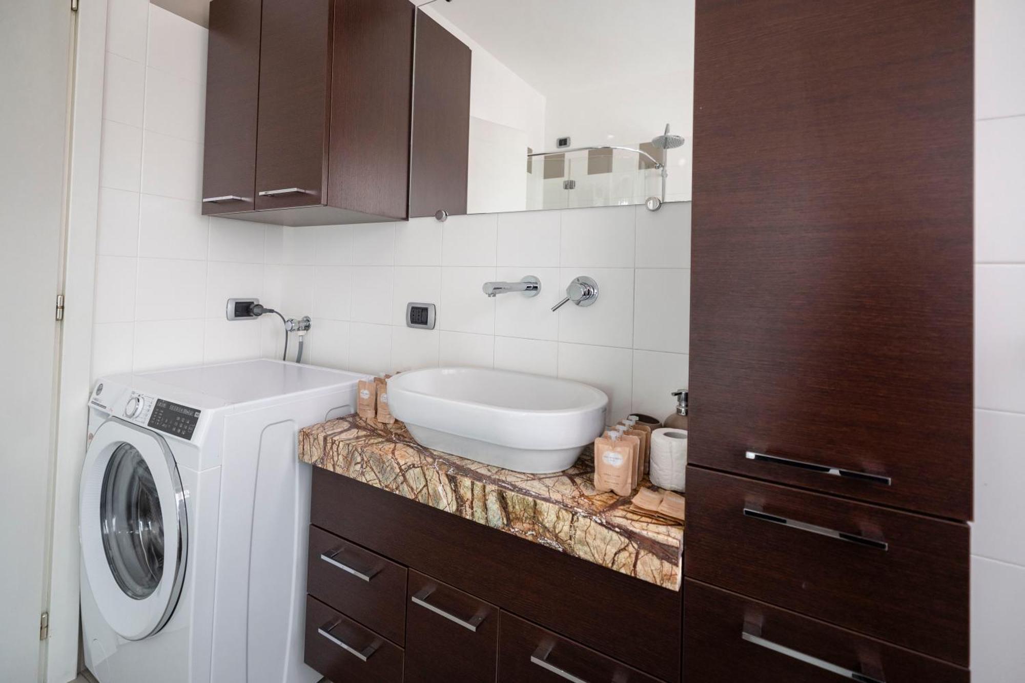 Splendido Bilocale A Due Passi Da Bicocca - M5 Apartamento Milão