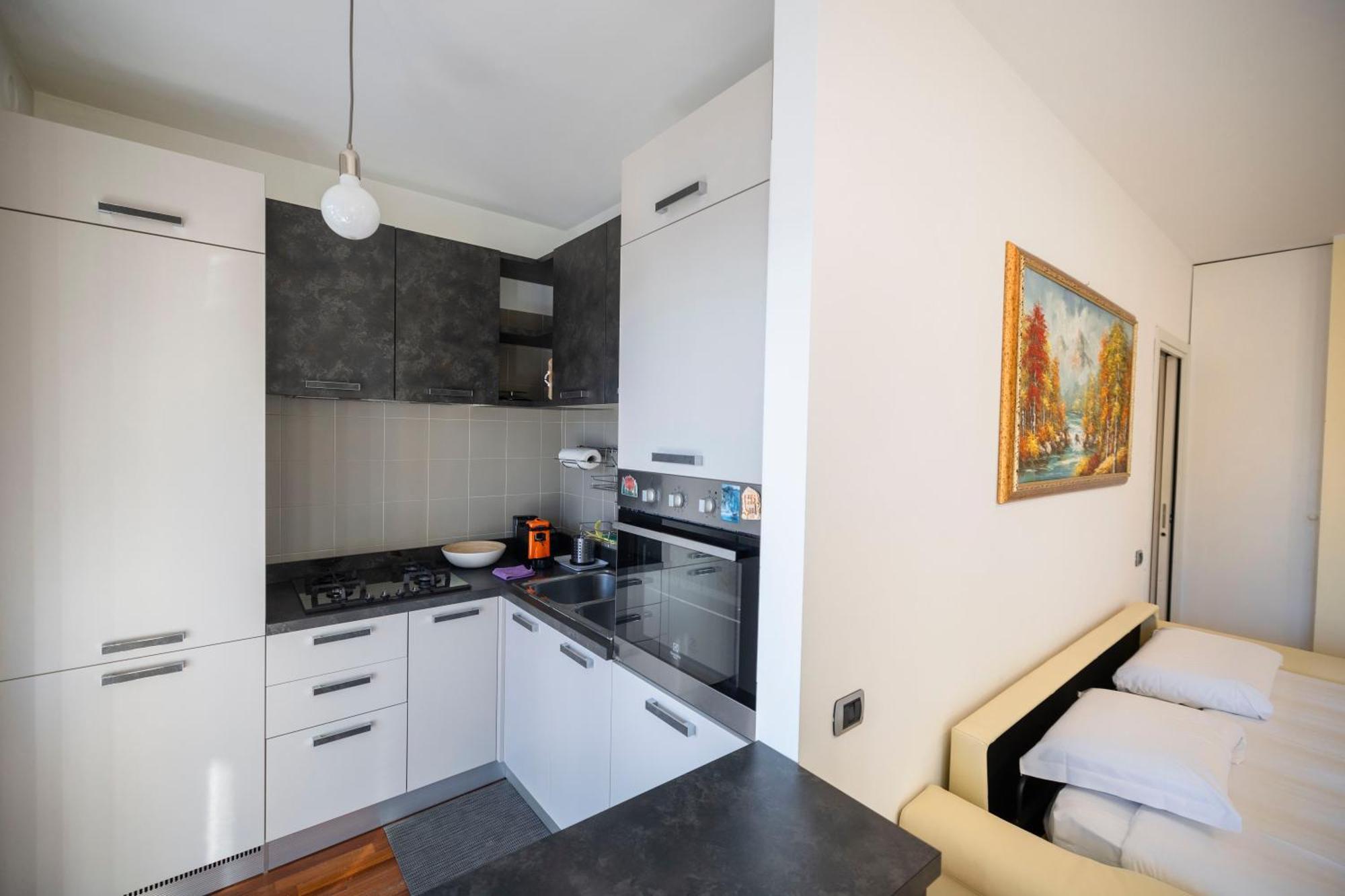 Apartamento Splendido Bilocale A Due Passi Da Bicocca - M5 *