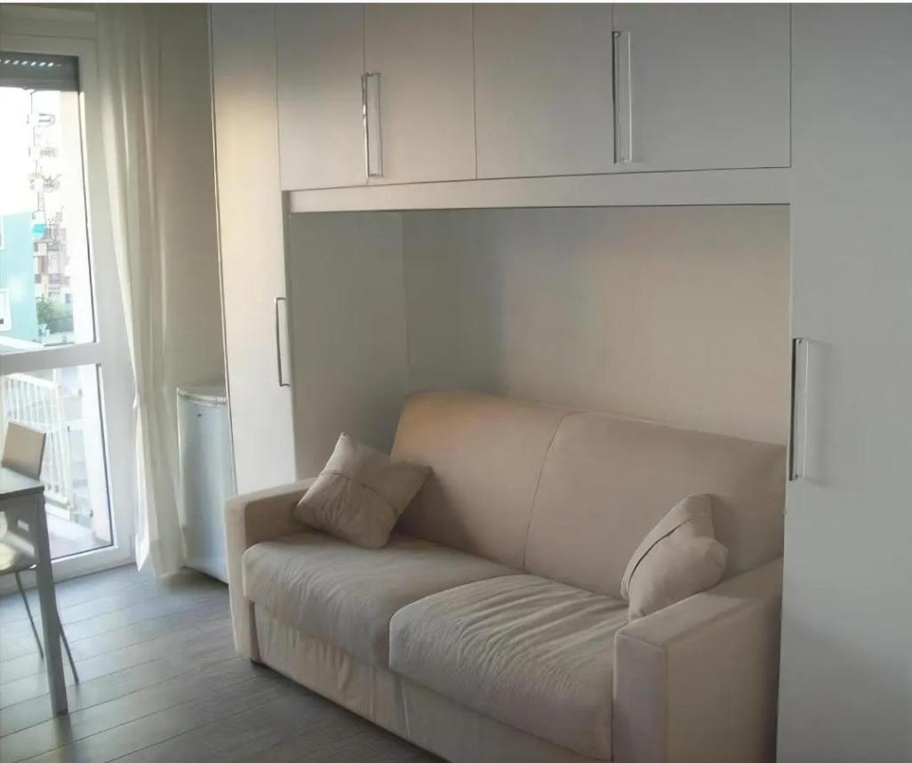 Grazioso Monolocale In Via Calzecchi Apartamento Milão