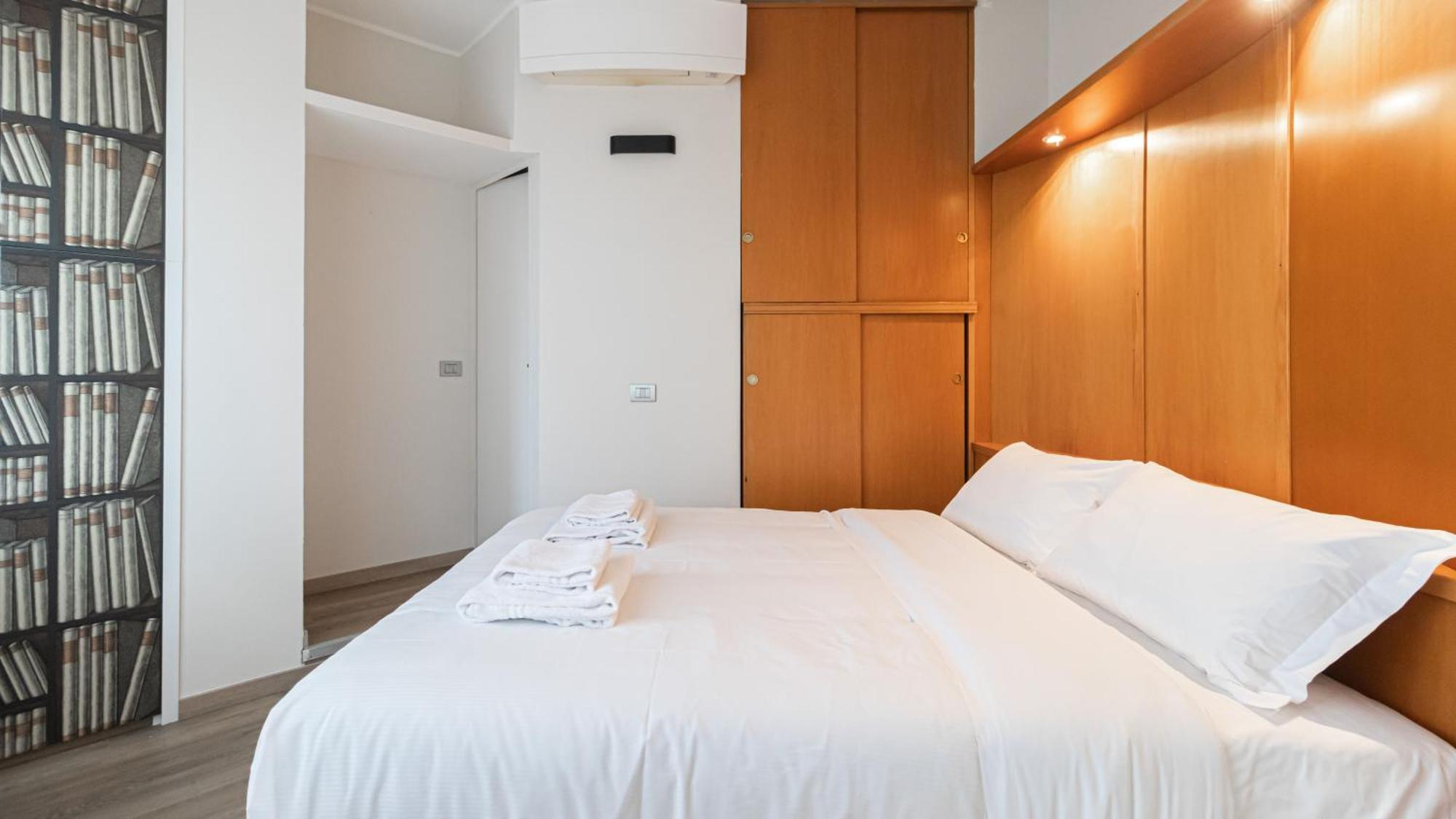 Italianway-gian Galeazzo Apartment *