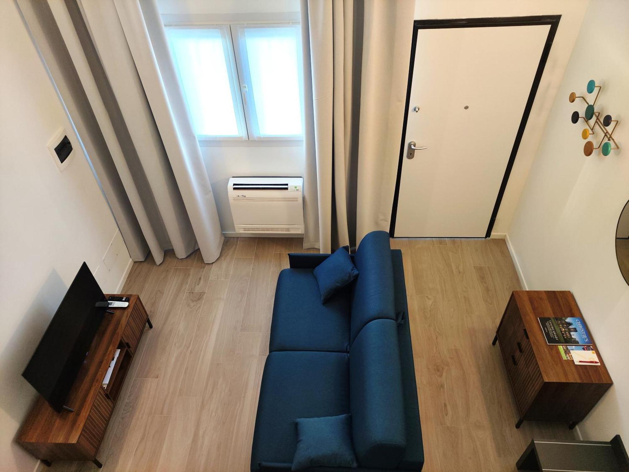 Fantastic Loft Famagosta Parkingnetflix Apartment Mailand