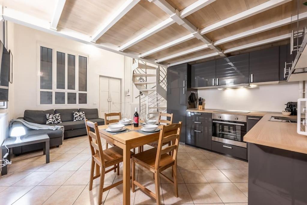 Verdi's Nest - Loft With Wifi And Netflix Apartamento *