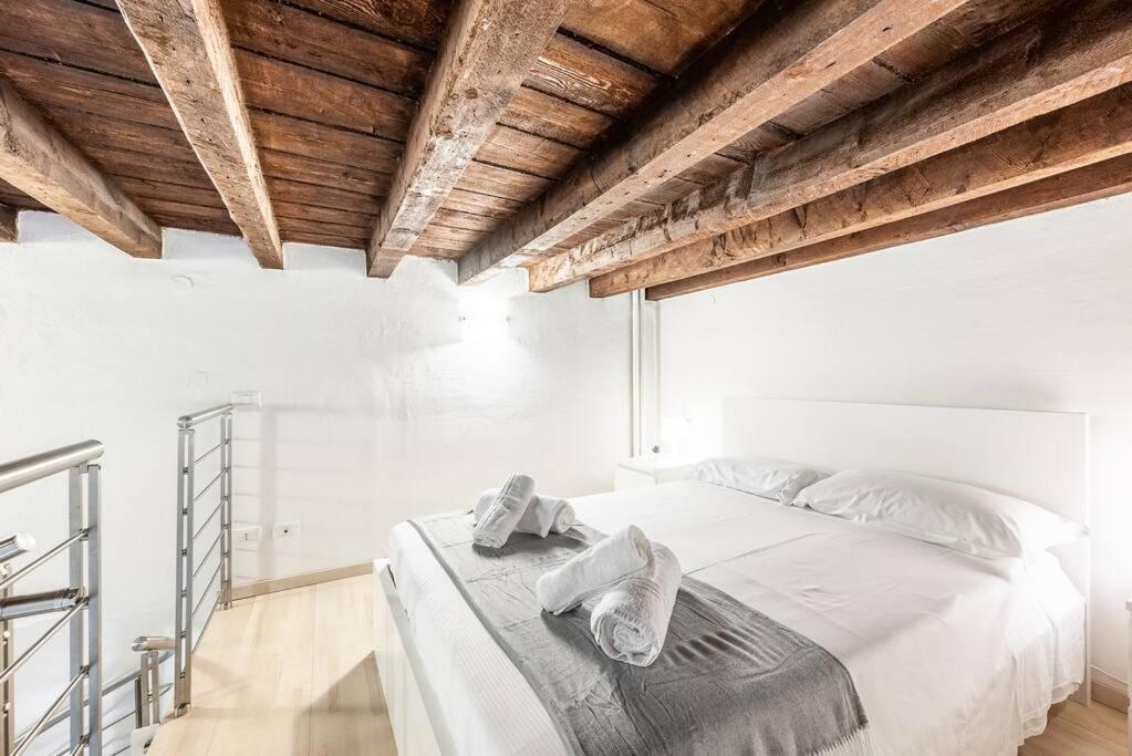 Verdi's Nest - Loft With Wifi And Netflix Apartamento Milão