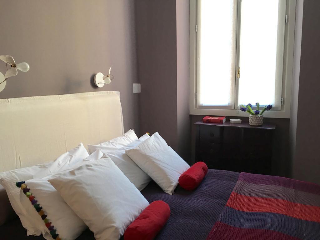Apartamento Zebra Rosso Milão