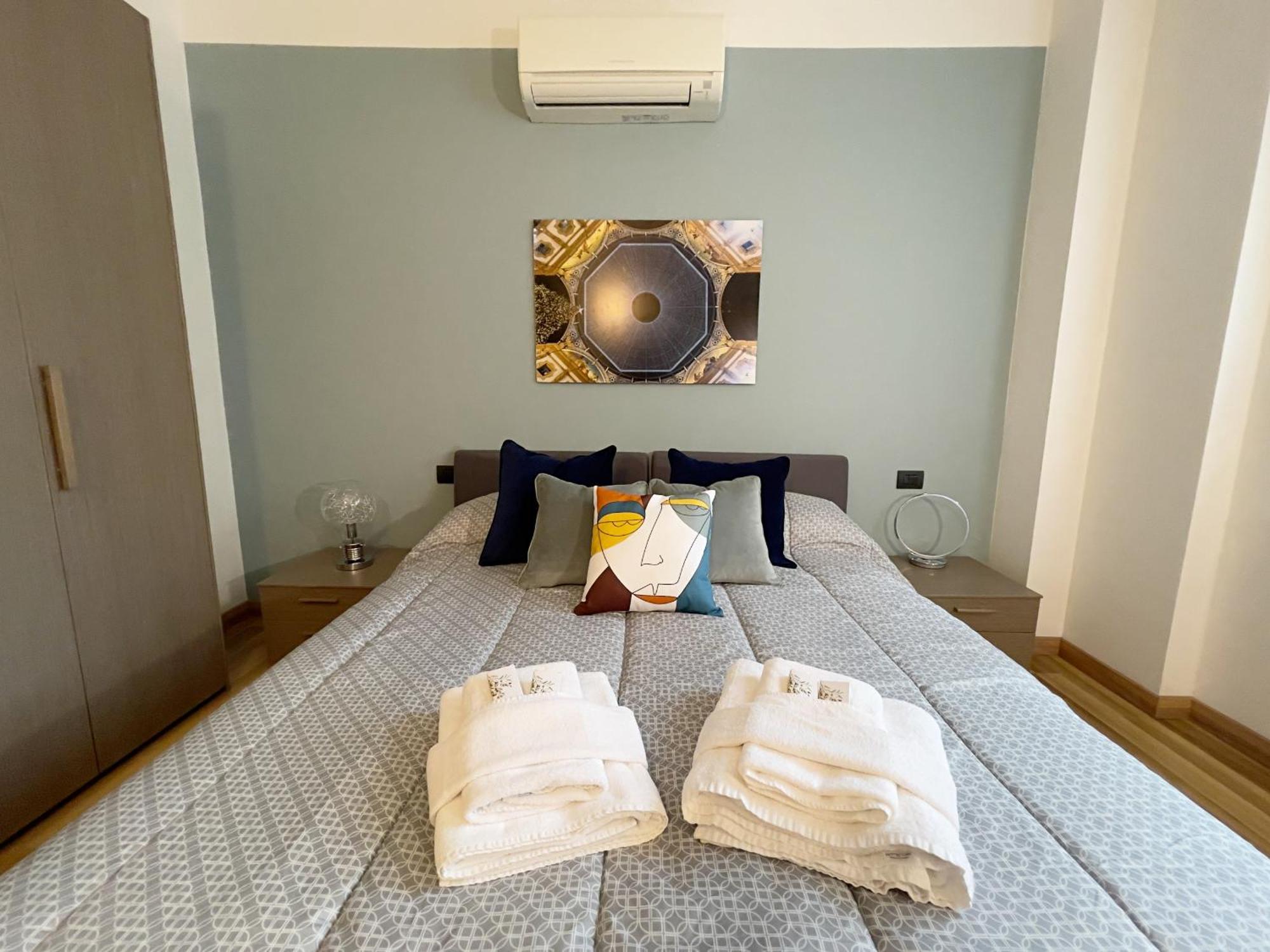 Rentopolis - Palazzo Candiani Apartamento Milão