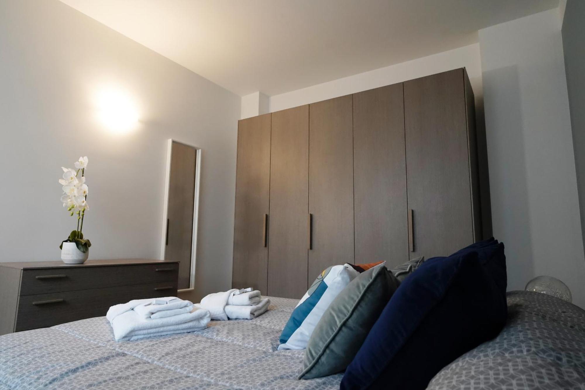 Apartamento Rentopolis - Palazzo Candiani Milão