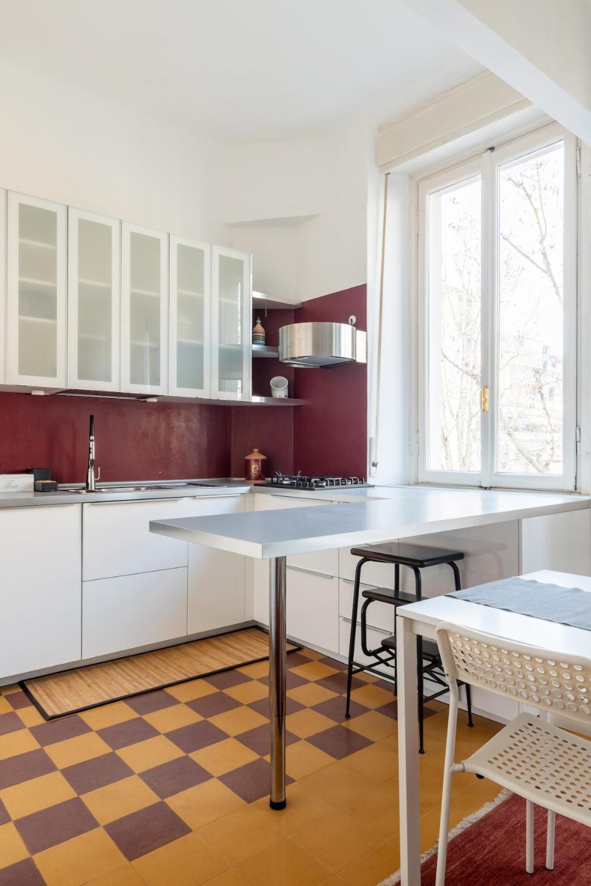 Apartamento Trilocale Gorki Savona Milão