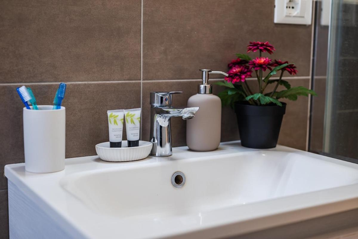 Apartment M4 - Design District - Duomo-ac-wifi *