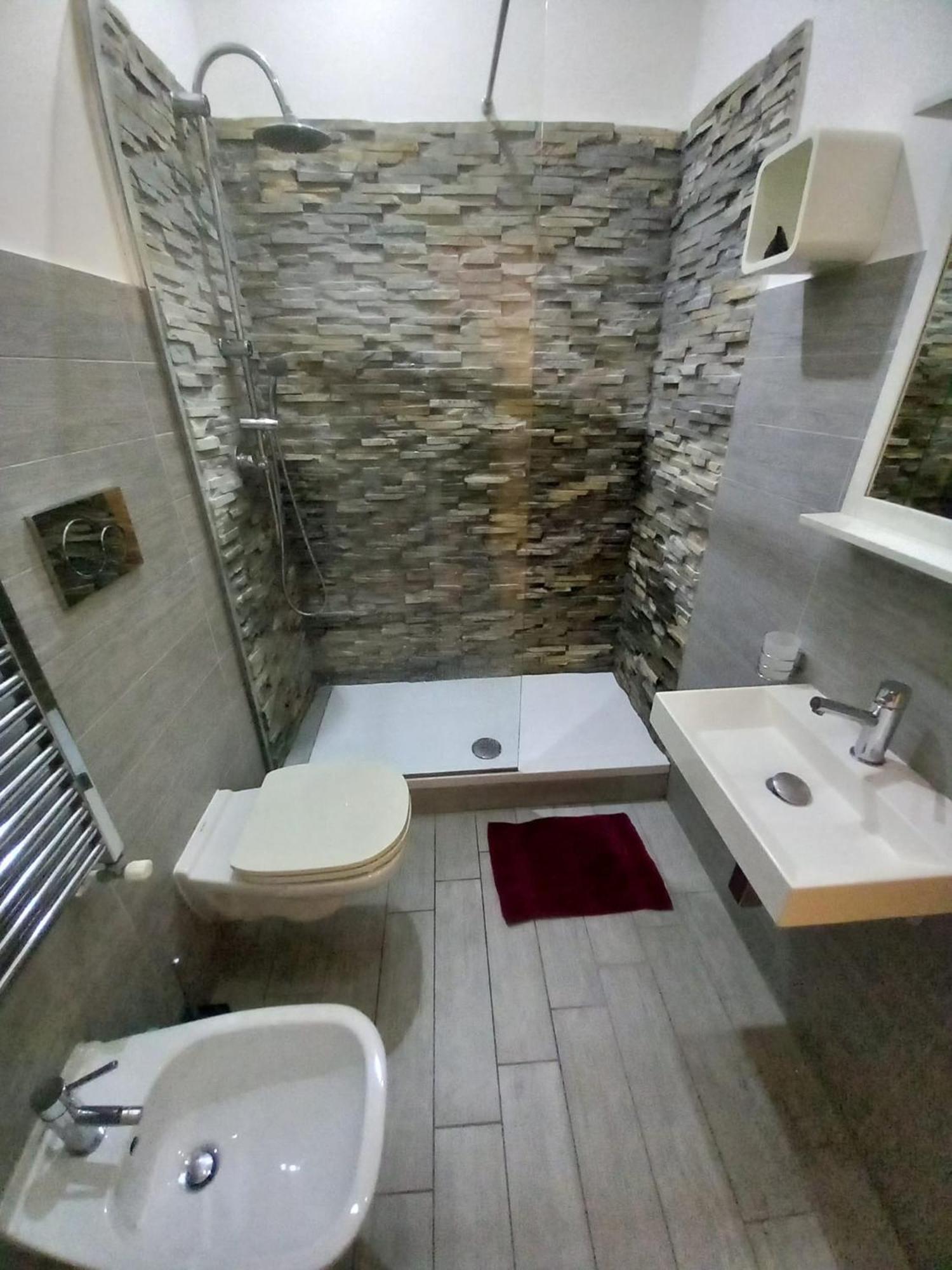 3 Station Free Parking Apartamento *