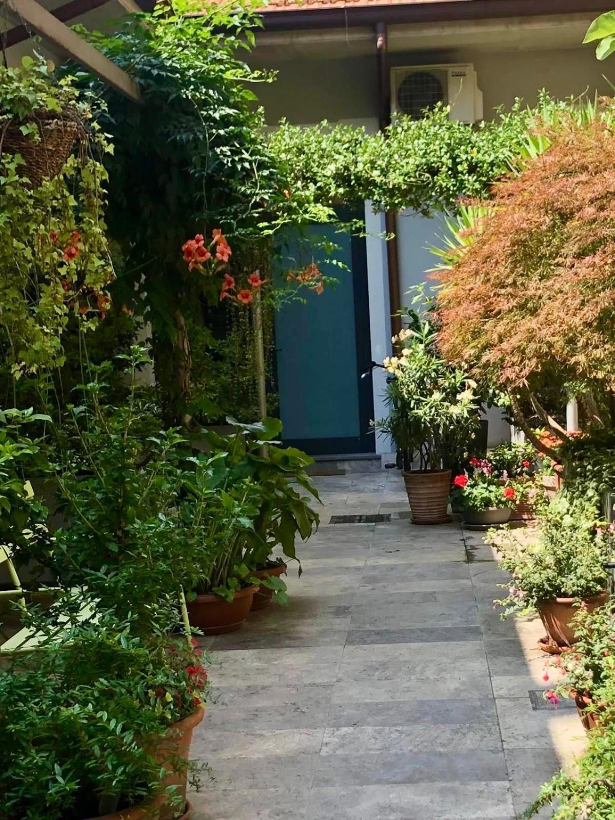 Navigli Lombardini 8 Apartamento Milão