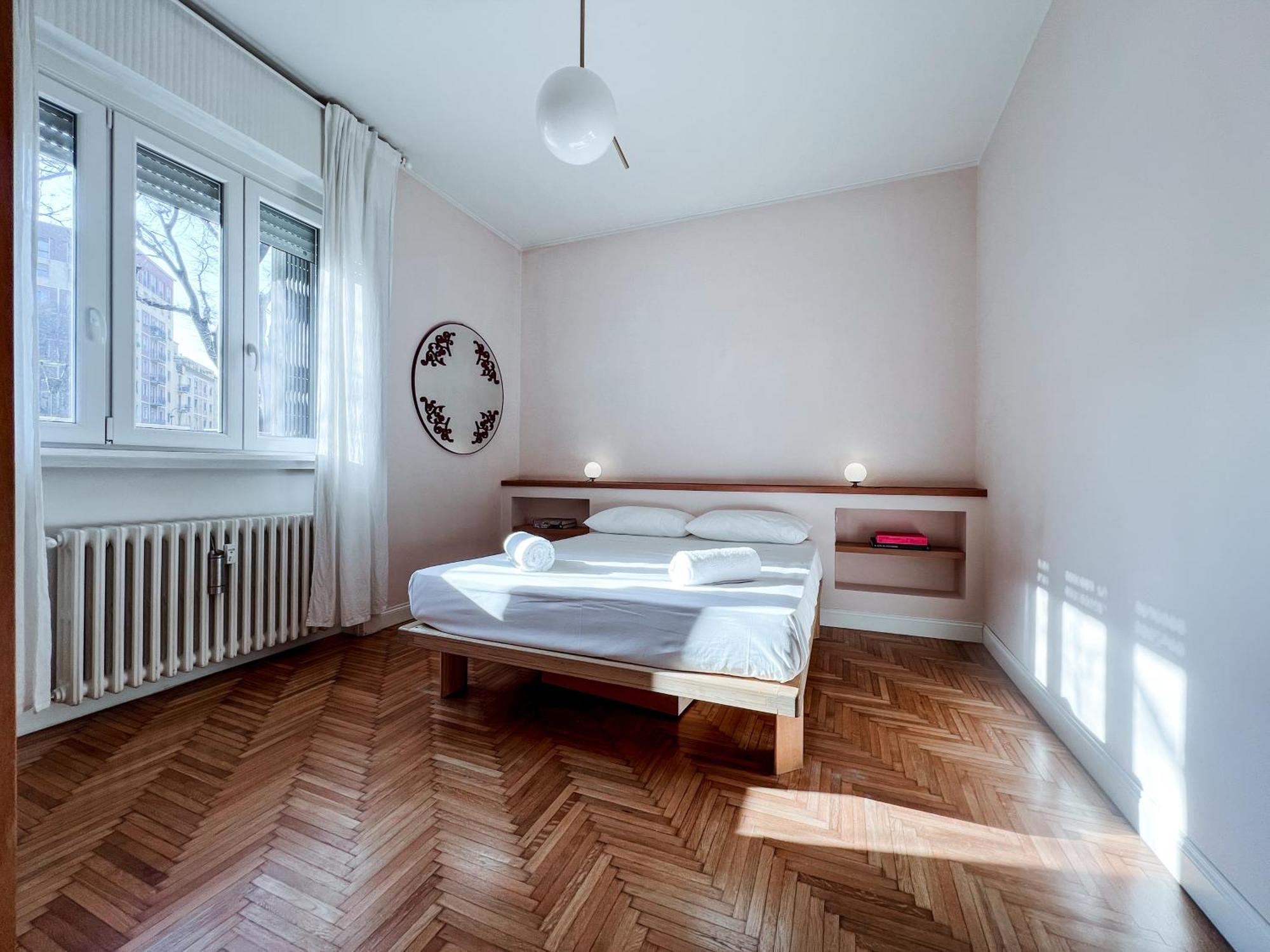 Isola Trendy Retreat - Large Flat,