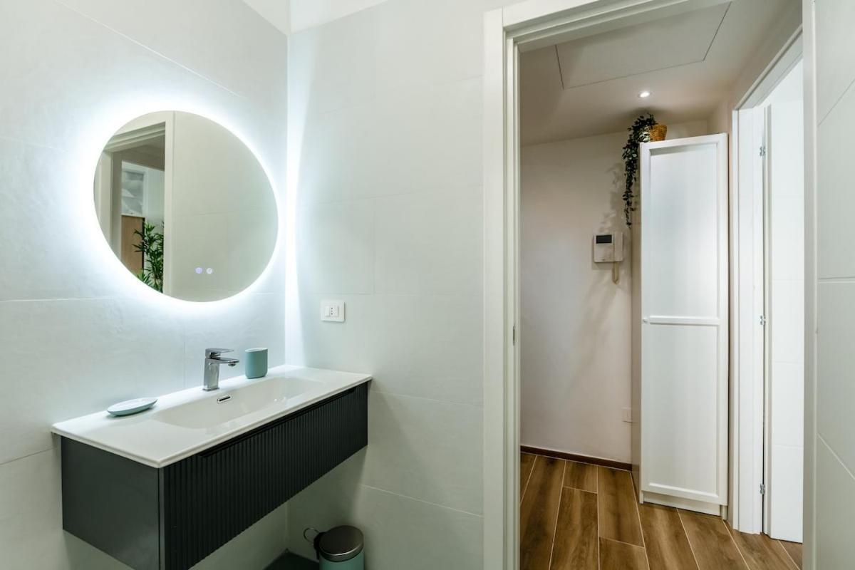 Comfort & Design Minutes Away From The Centre * Mailand