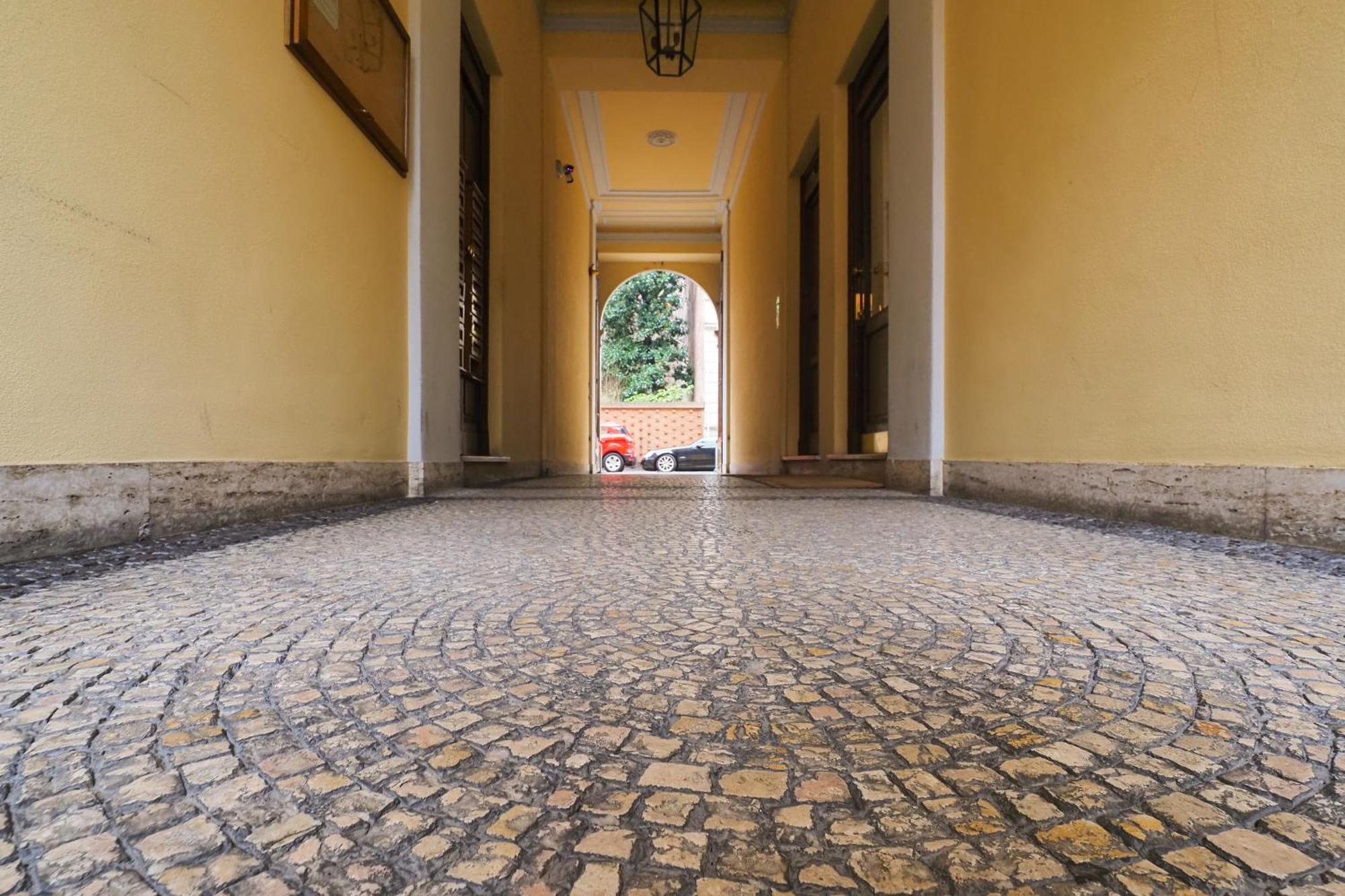 Primopiano - Ausonio * Mailand
