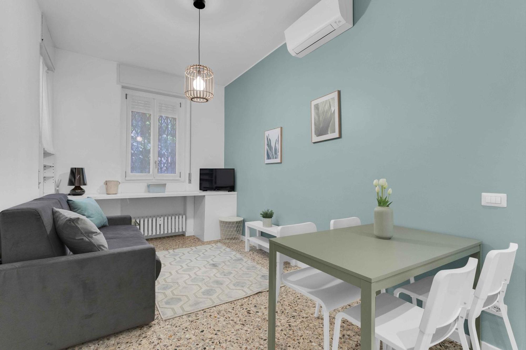 Apartment Gavirate House M1-m5 Lotto San Siro Wi-fi Super Veloce Mailand