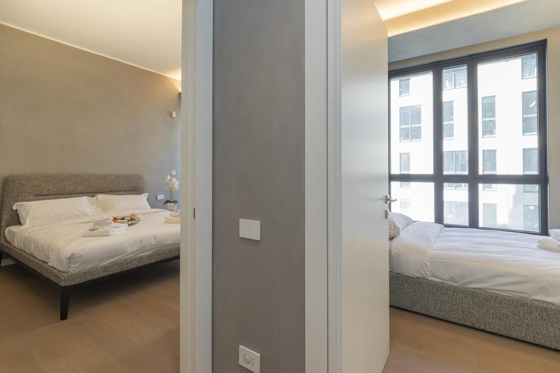 San Babila Tower With Panoramic Terrace Overlooking Duomo By Rentopolis Apartamento