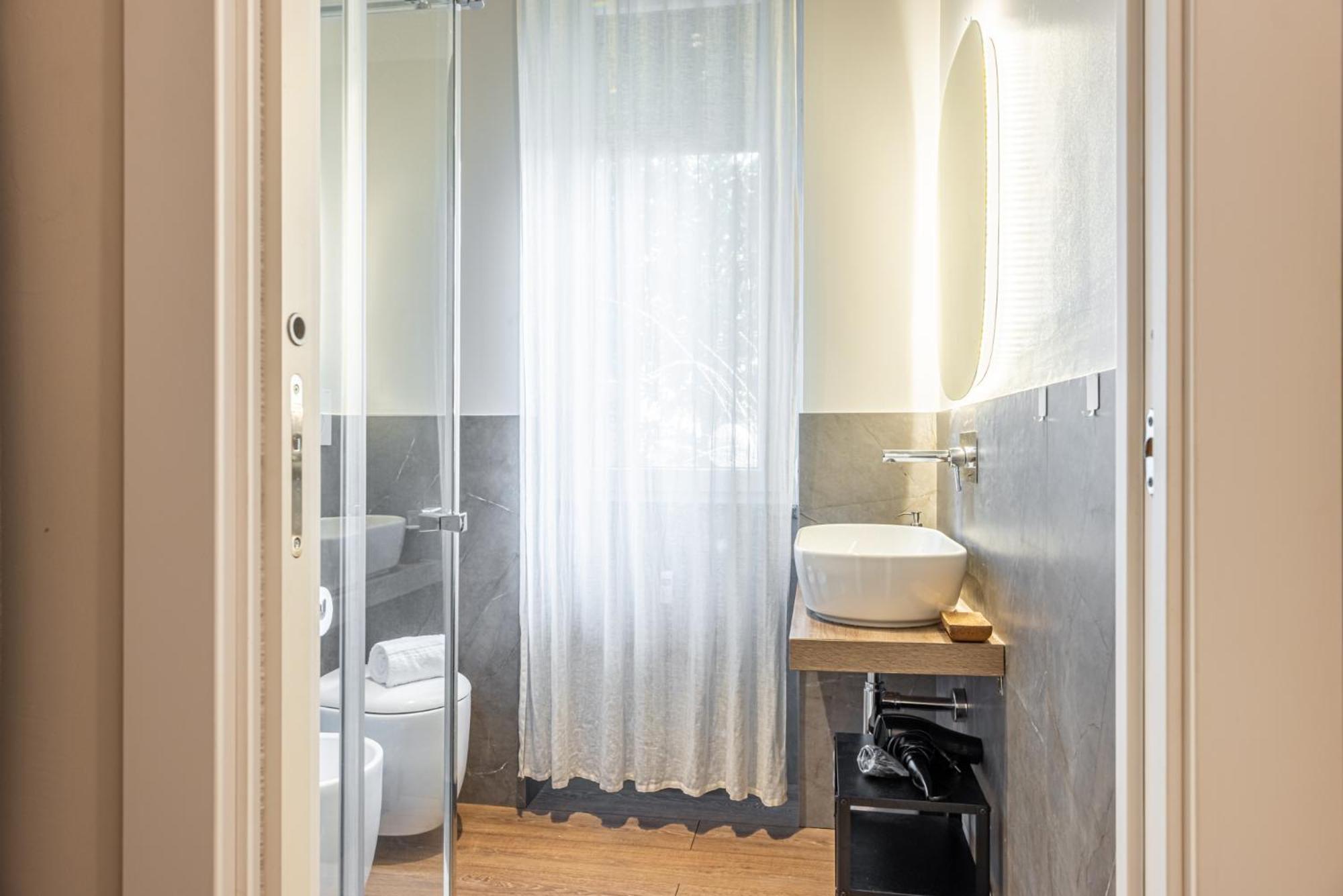 Lovely - 10min Duomo-centrale Fs Apartment