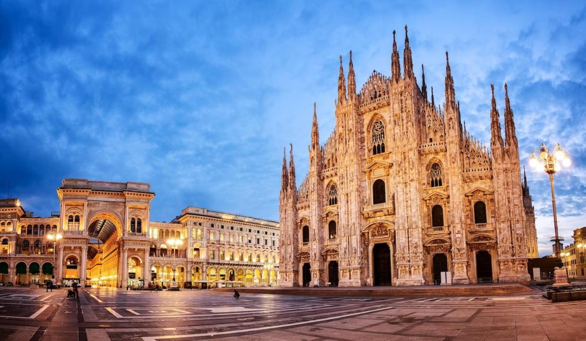 Bilocale Con Wifi In Palazzo Storico, A 5 Minuti Dal Duomo Zona San Babila - Tribunale Milão